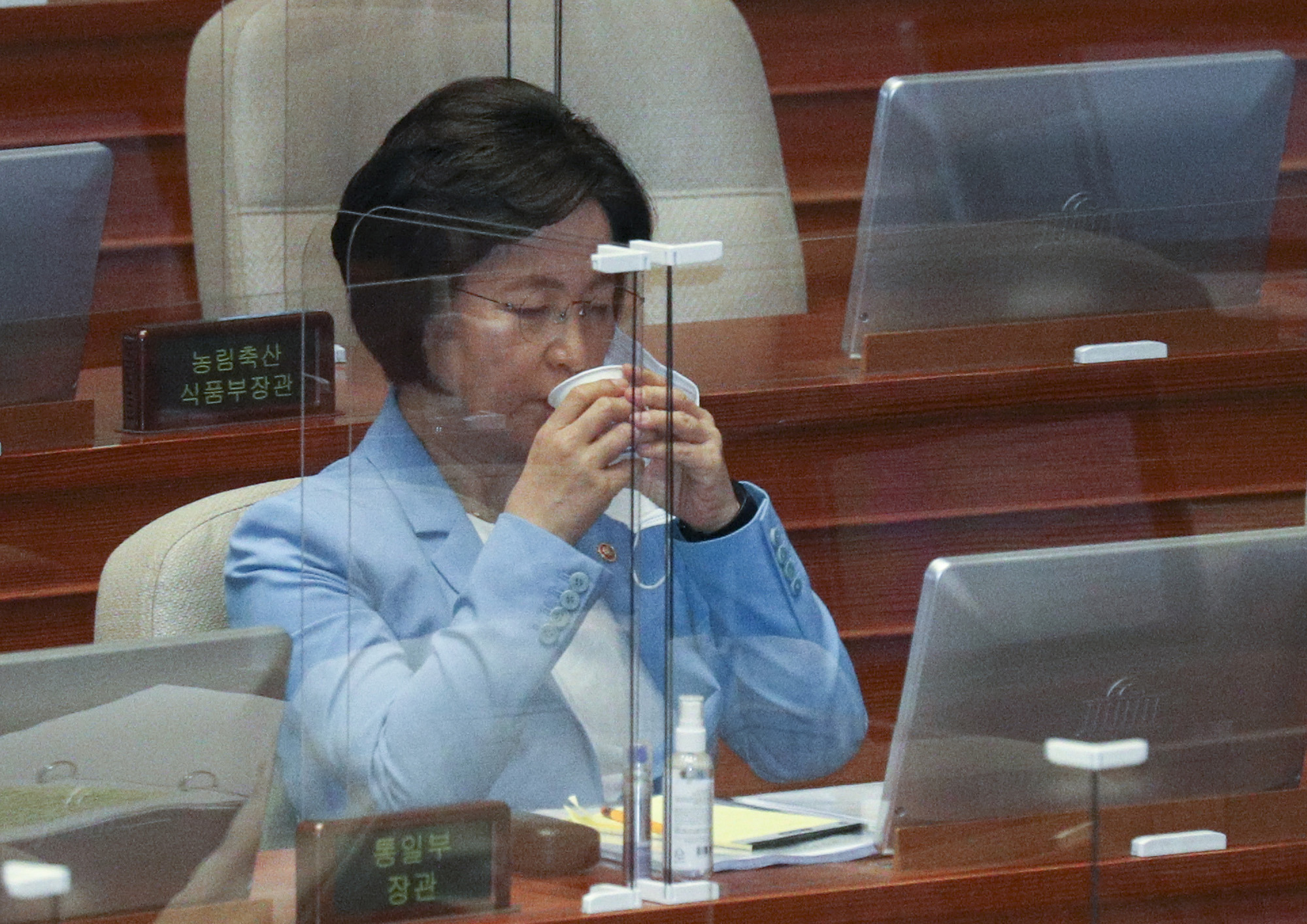 정치;국회;대정부질문교육사회문화;추미애장관