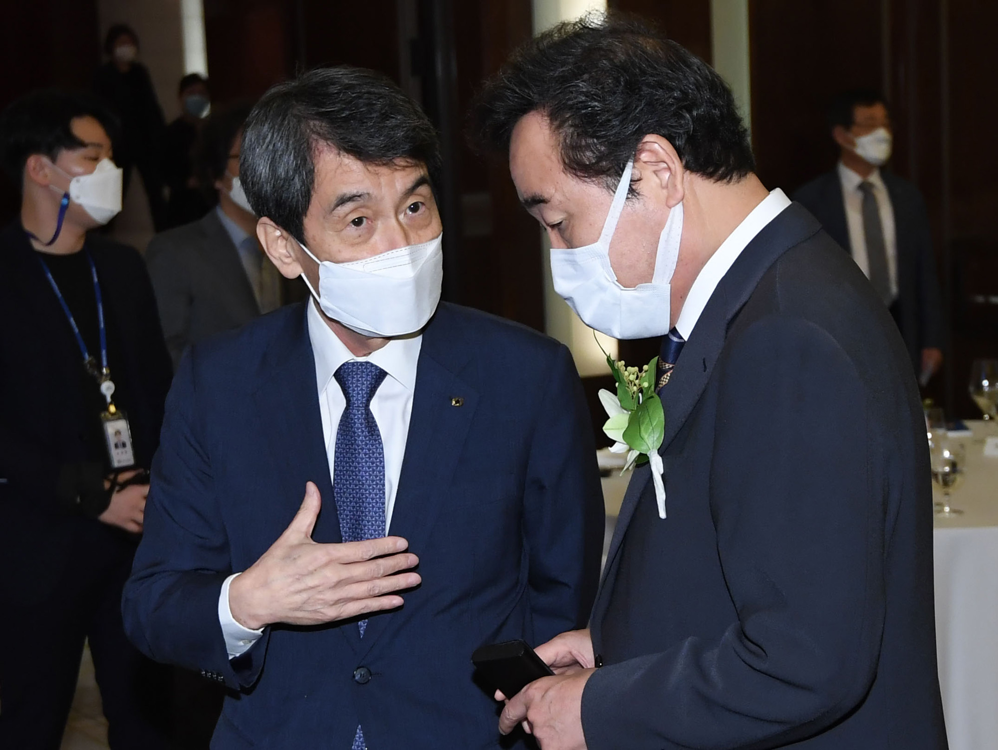 정치;국회;이해찬전기발간;나의인생국민에게;이낙연