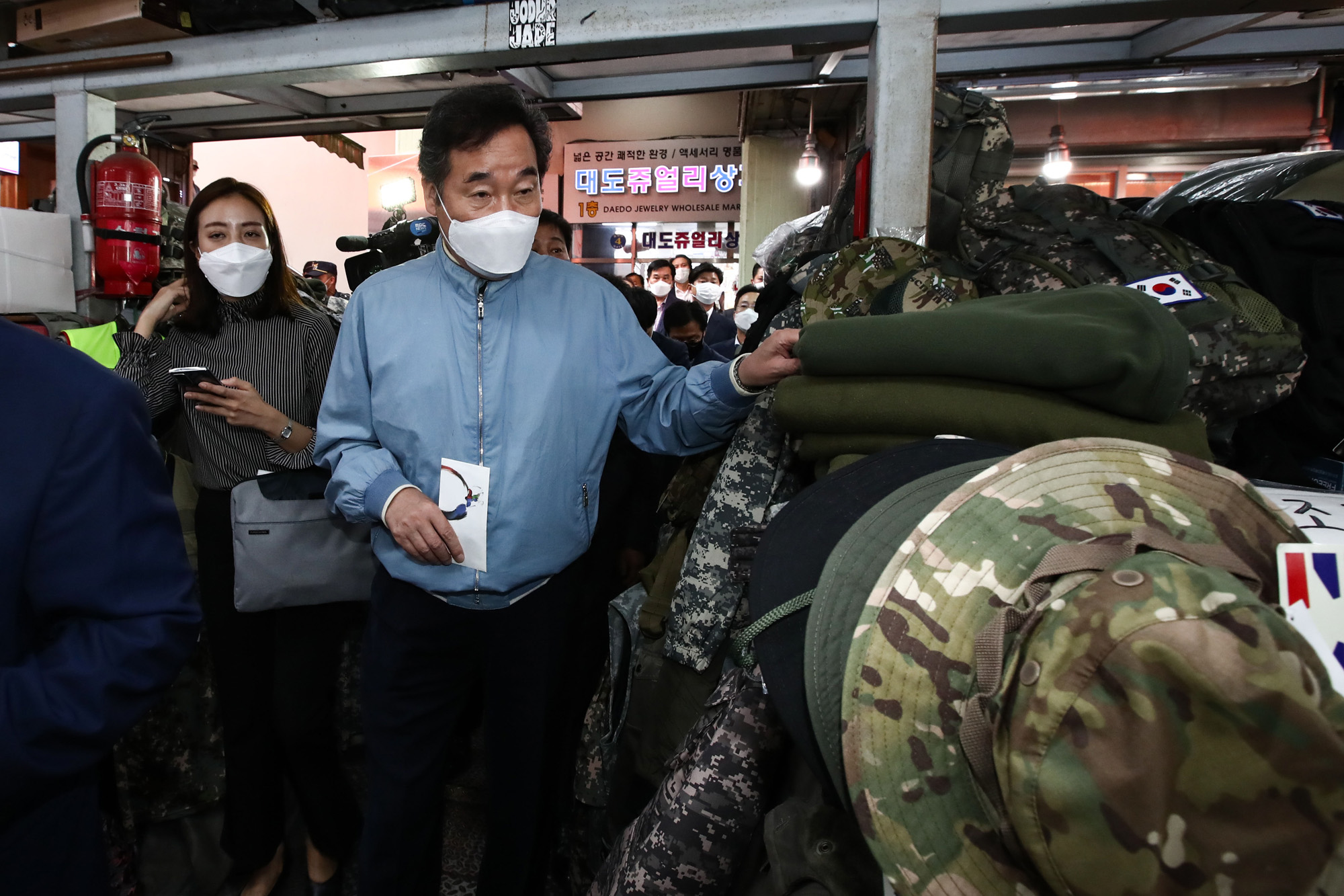 정치;국회;이낙연;남대문시장상인;이낙연추석남대문시장