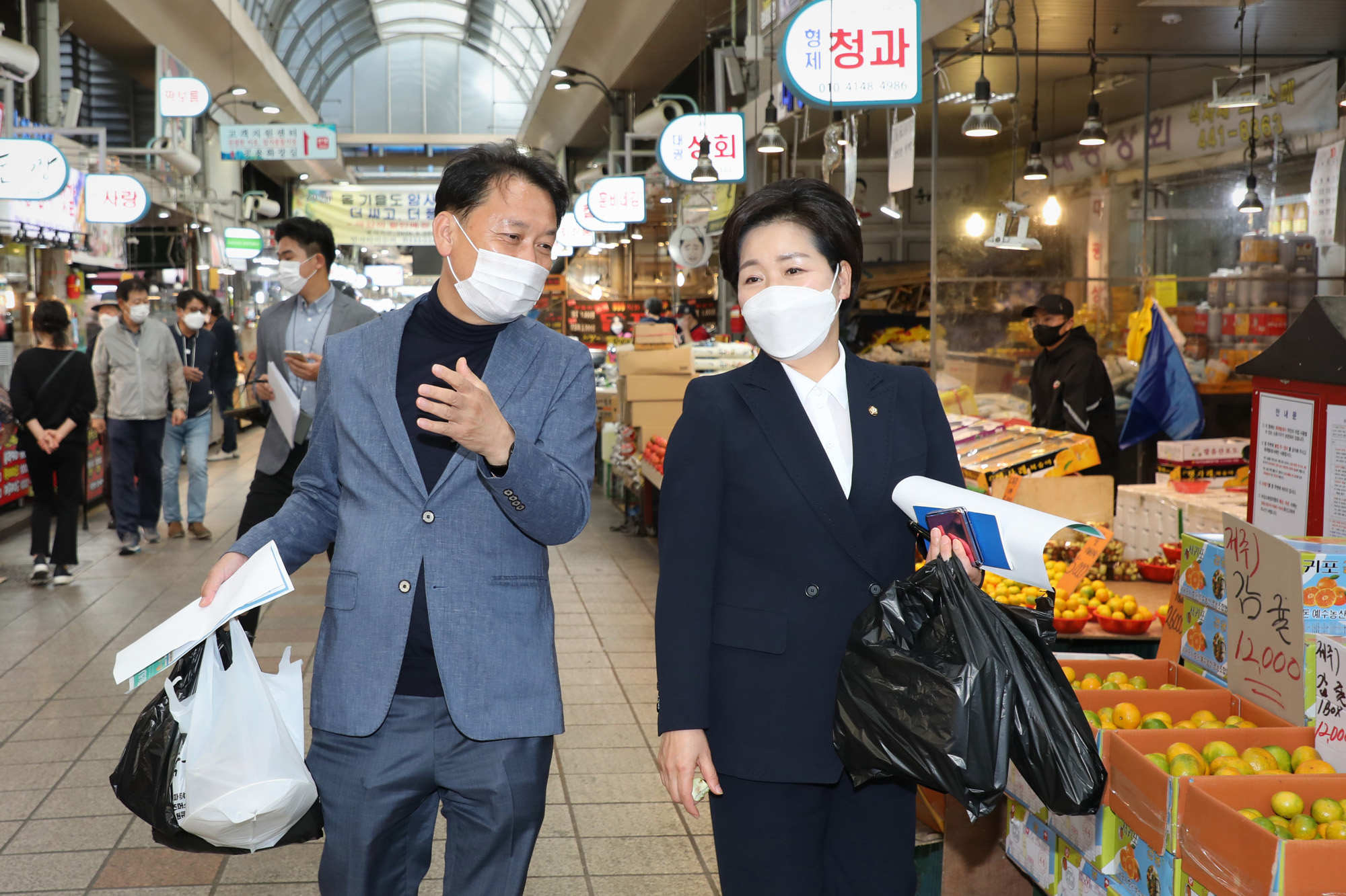 정치;더불어민주당K뉴딜;이광재;양향자;윤영찬;암사스마트시장;동네시장장보기;재래시장온라인주문