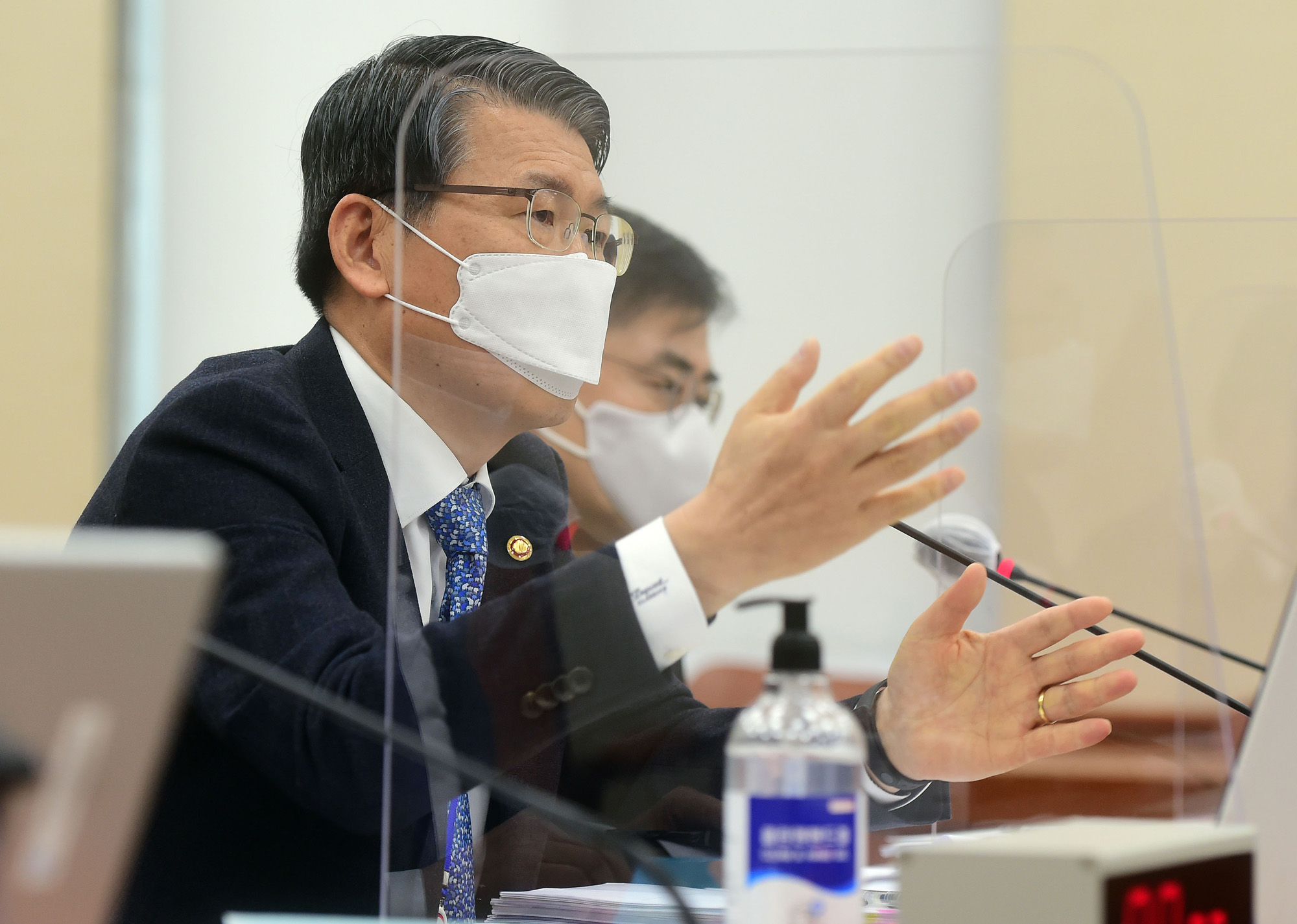 정치;국정감사;종합감사;금융위원회;금융감독원;은성수