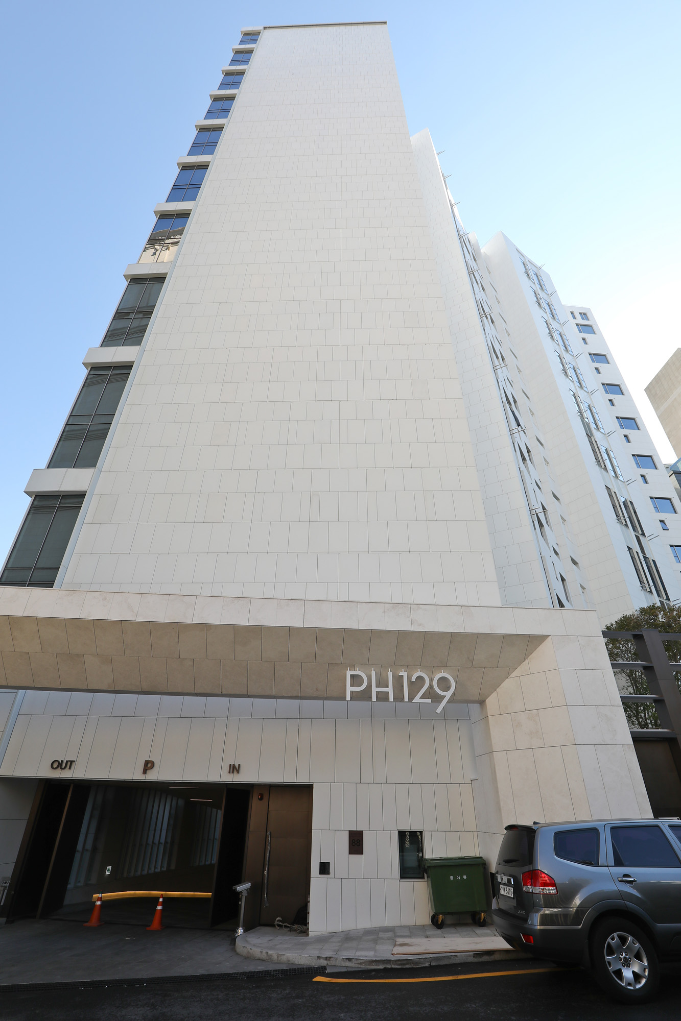 부동산;PH129;더펜트하우스;더펜트하우스청담;건물;청담동빌라