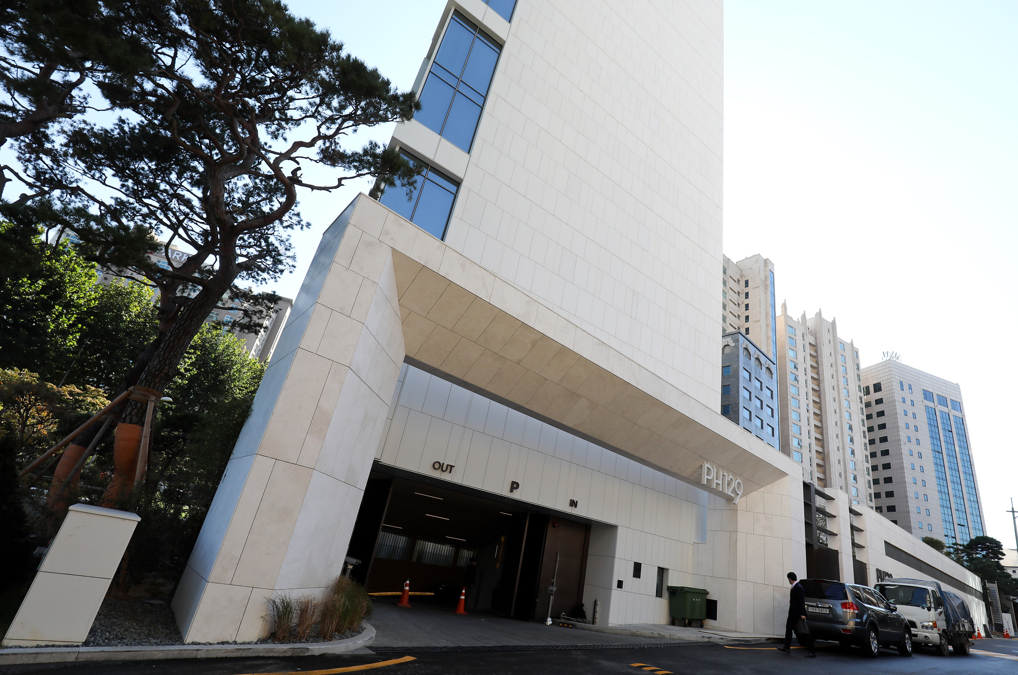 부동산;PH129;더펜트하우스;더펜트하우스청담;건물;청담동빌라