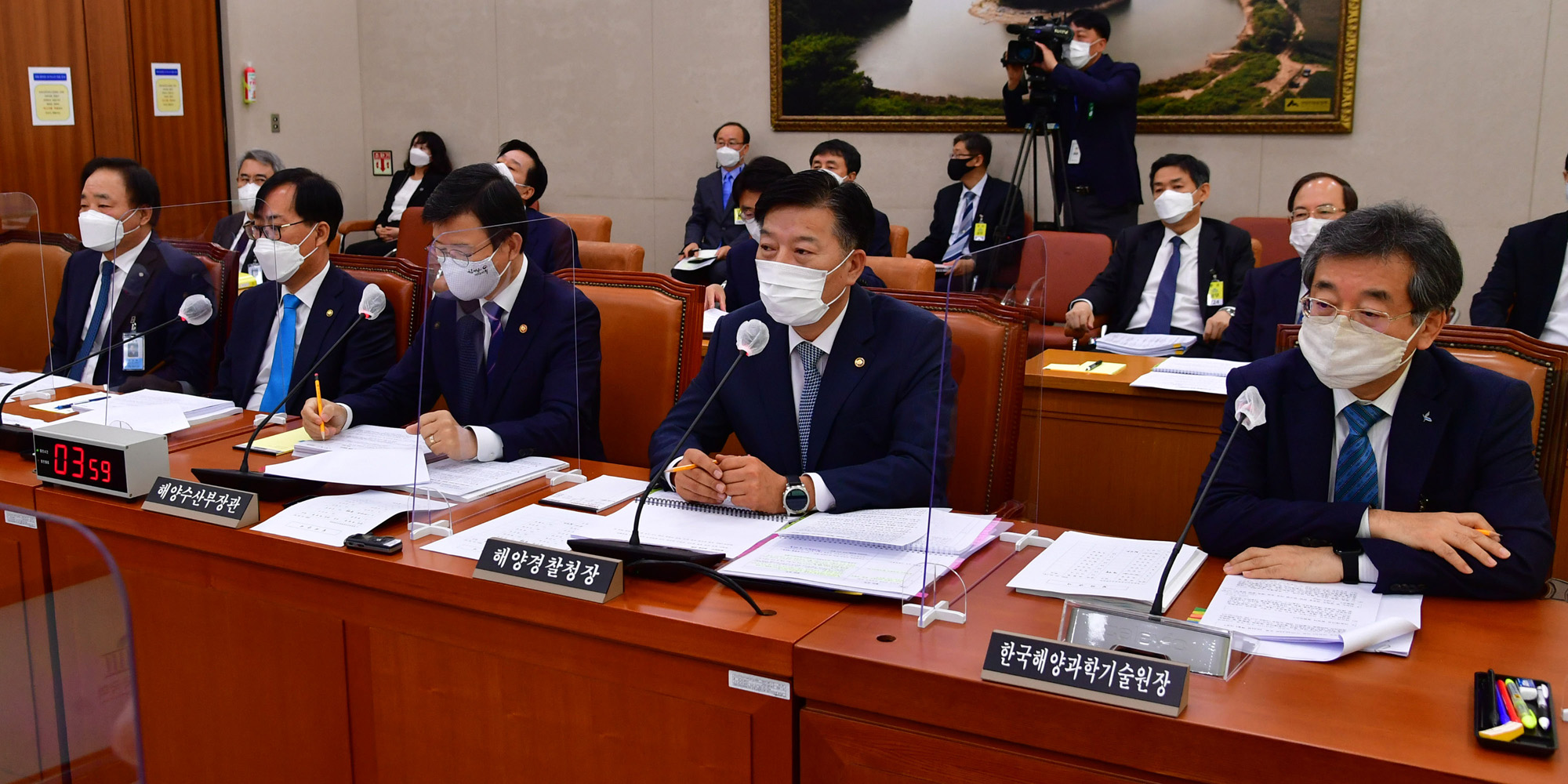 정치;국회;종합국정감사;농림축산식품해양수산위원회;김홍희;해양경찰청장