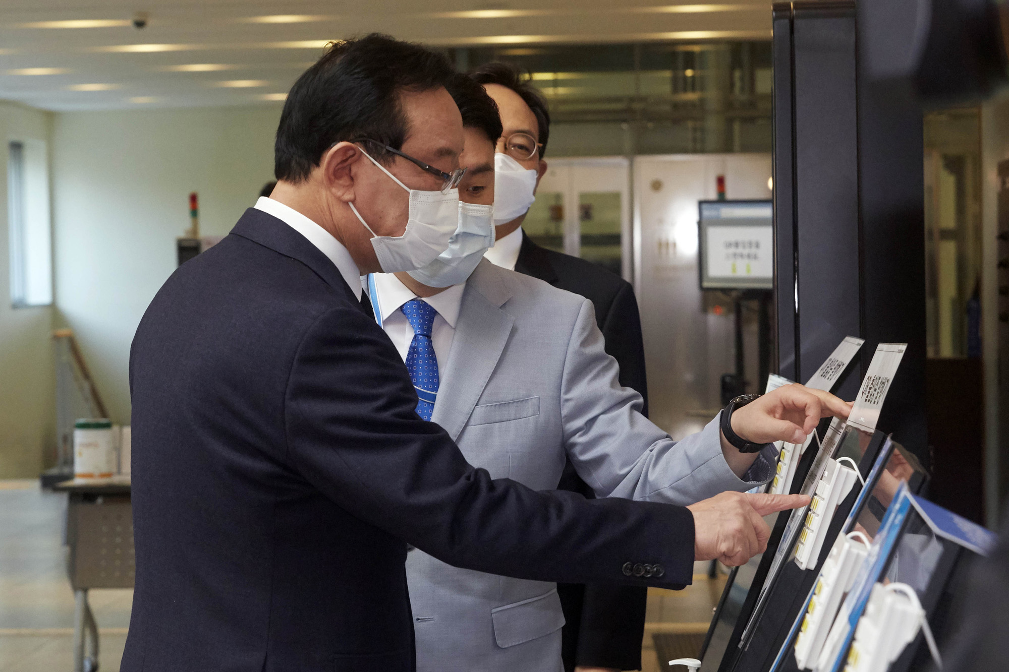 경제;이건희;이건희빈소;이건희장례식장;이건희삼성병원;삼성전자회장;삼성전자