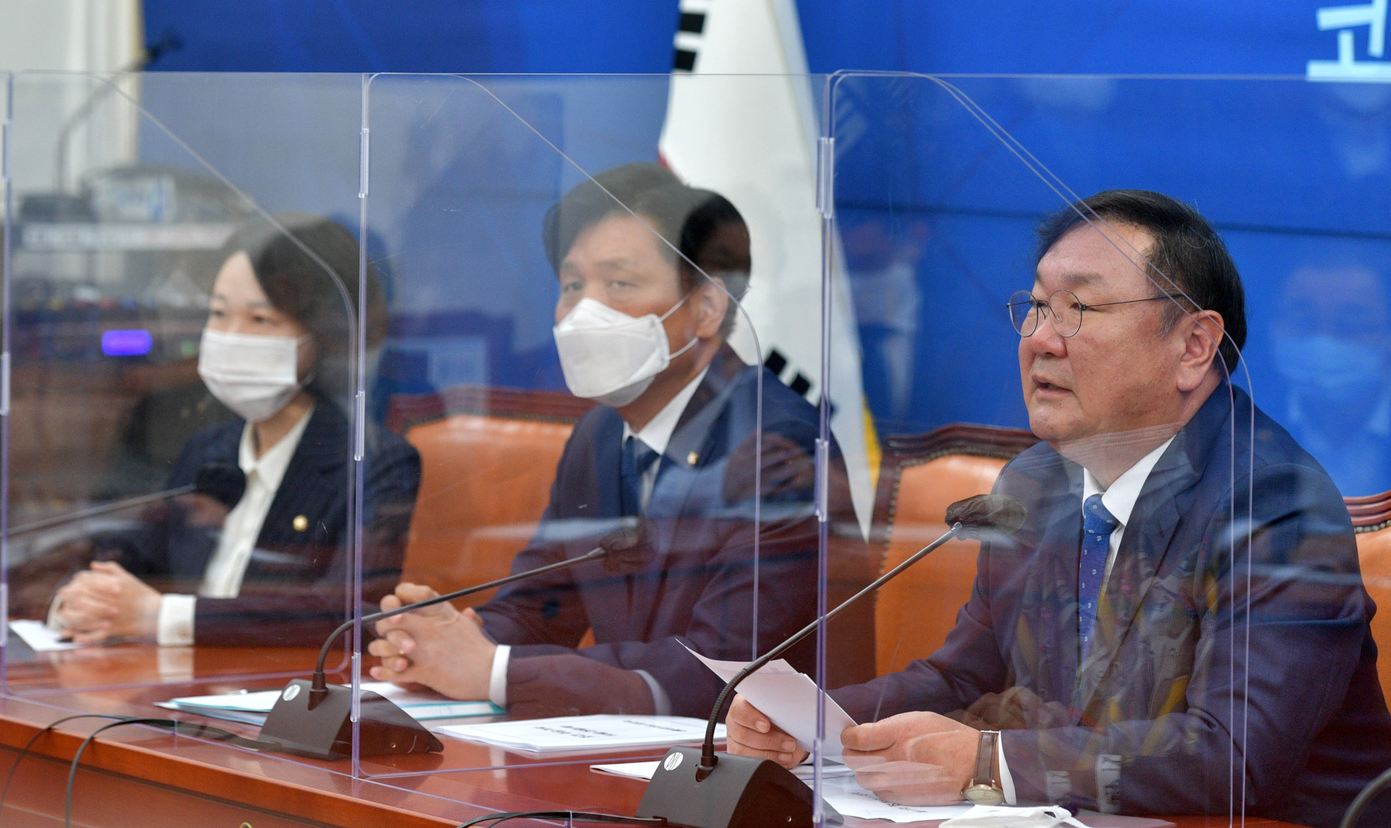 정치;국회;더불어민주당정책조정회의;김태년원내대표