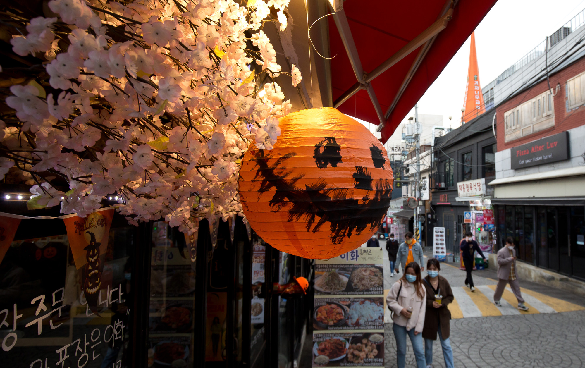 핼로윈 이태원 코로나