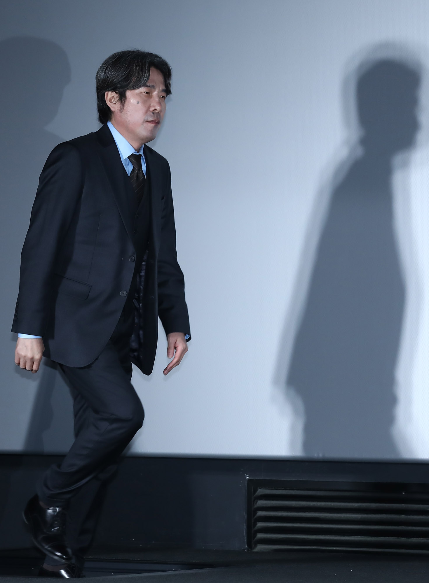 이웃사촌;영화이웃사촌;오달수