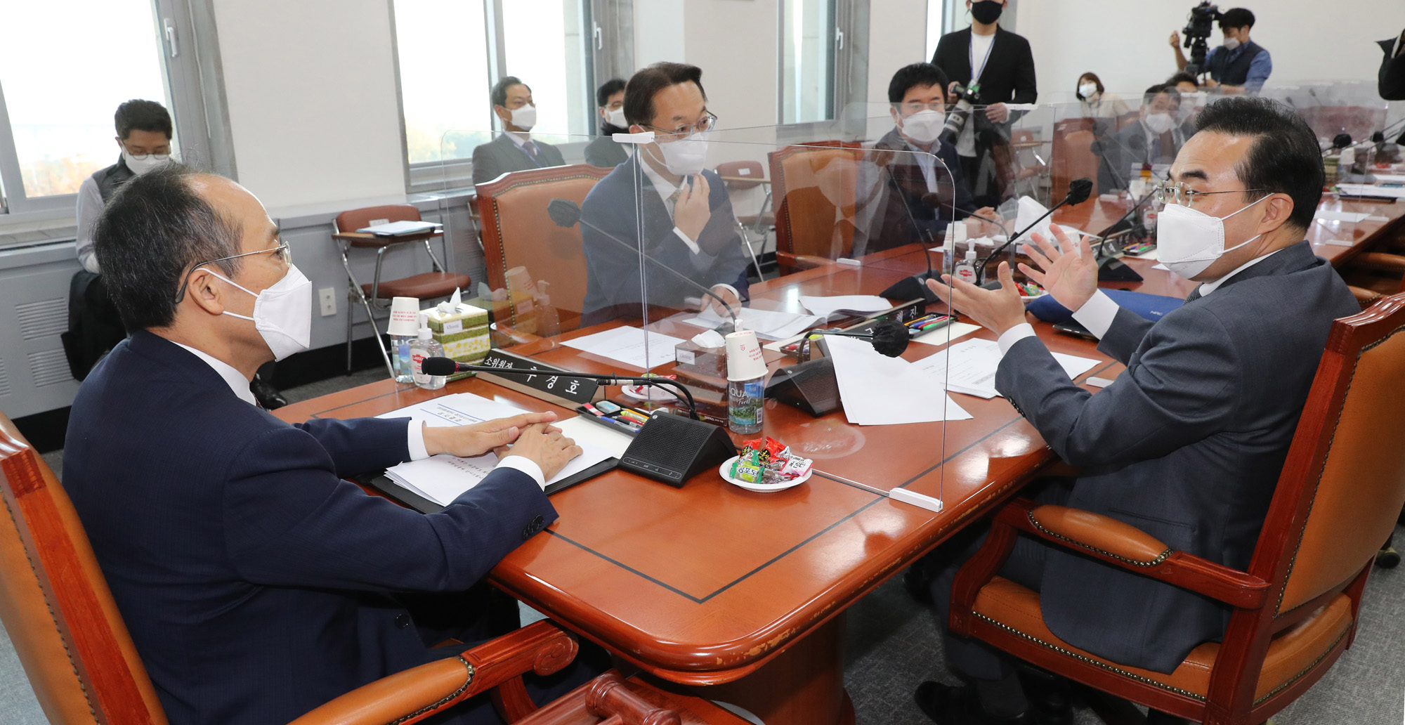 정치;국회;예산결산특별위원회 결산심사소위원회;추경호;박홍근