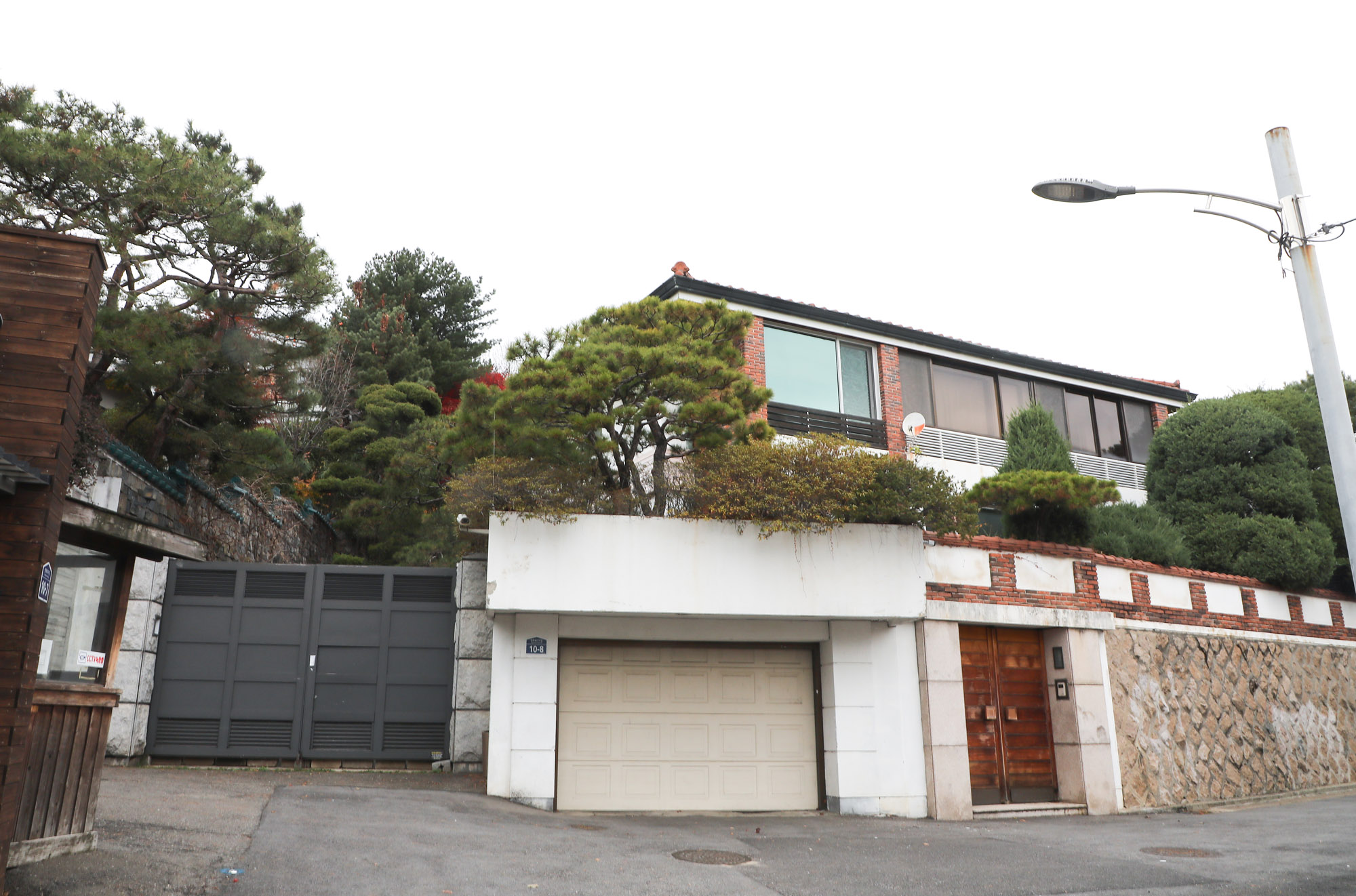 전두환;전두환별채;전두환공매;전두환연희동집;전두환자택;전두환사저;대통령사저