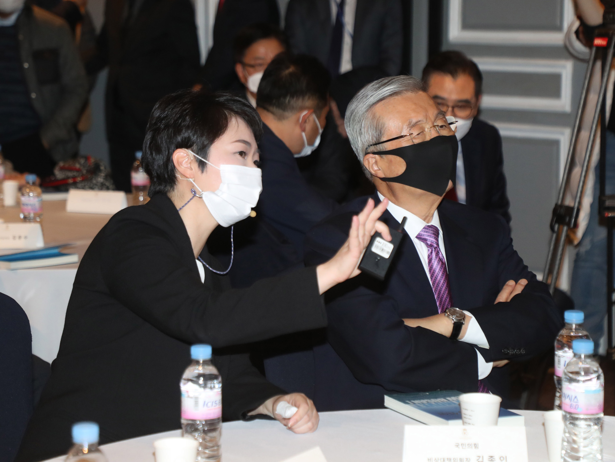 정치;국회;이언주;부산독립선언출판기념회;김종인