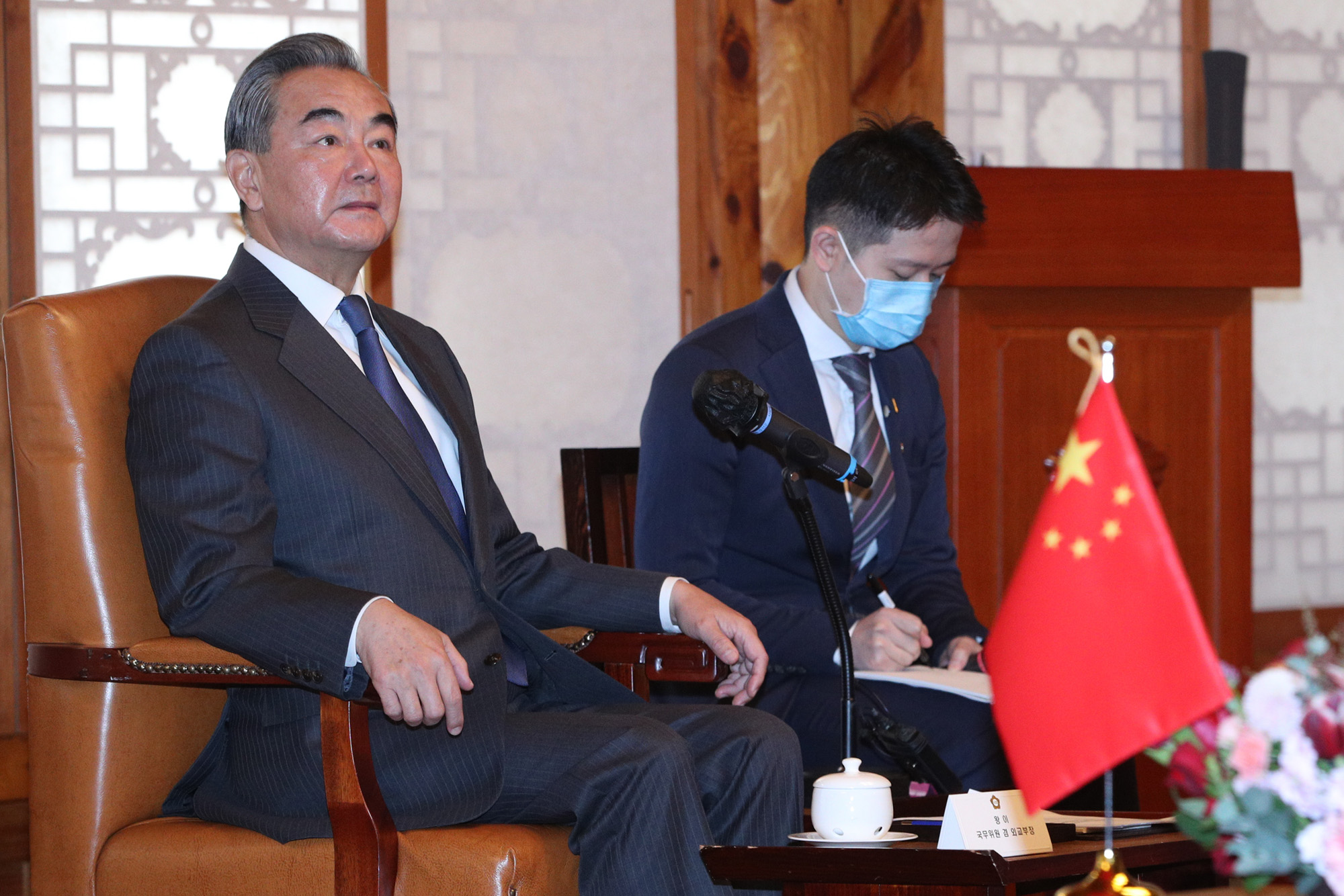 정치;국회;중국 왕이 외교부장;국회의장 박병석