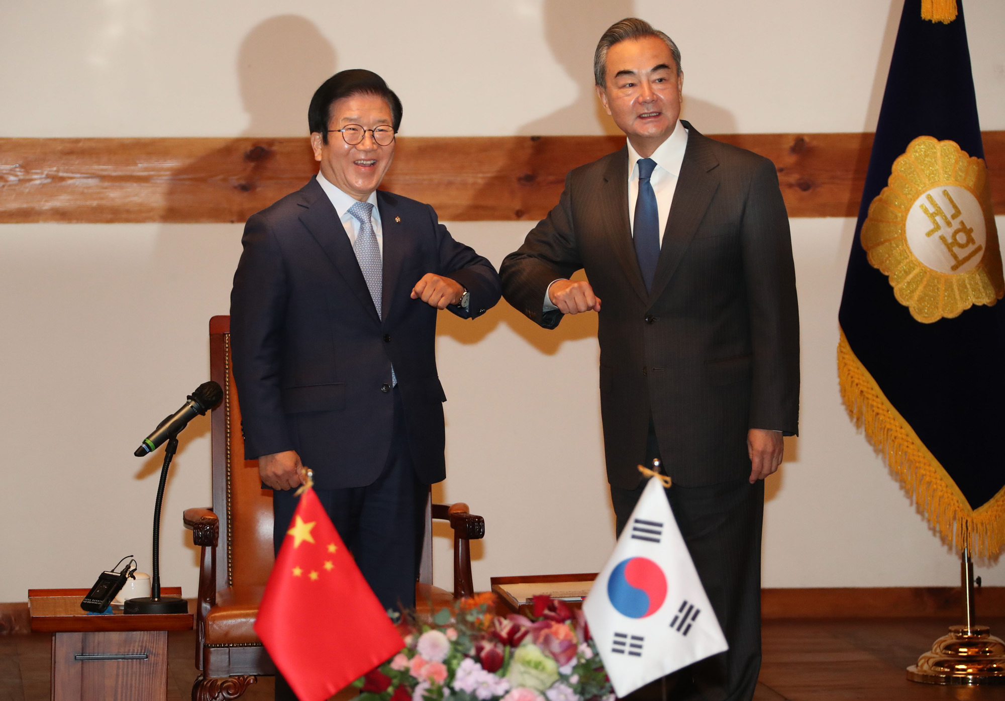 정치;국회;중국 왕이 외교부장;국회의장 박병석