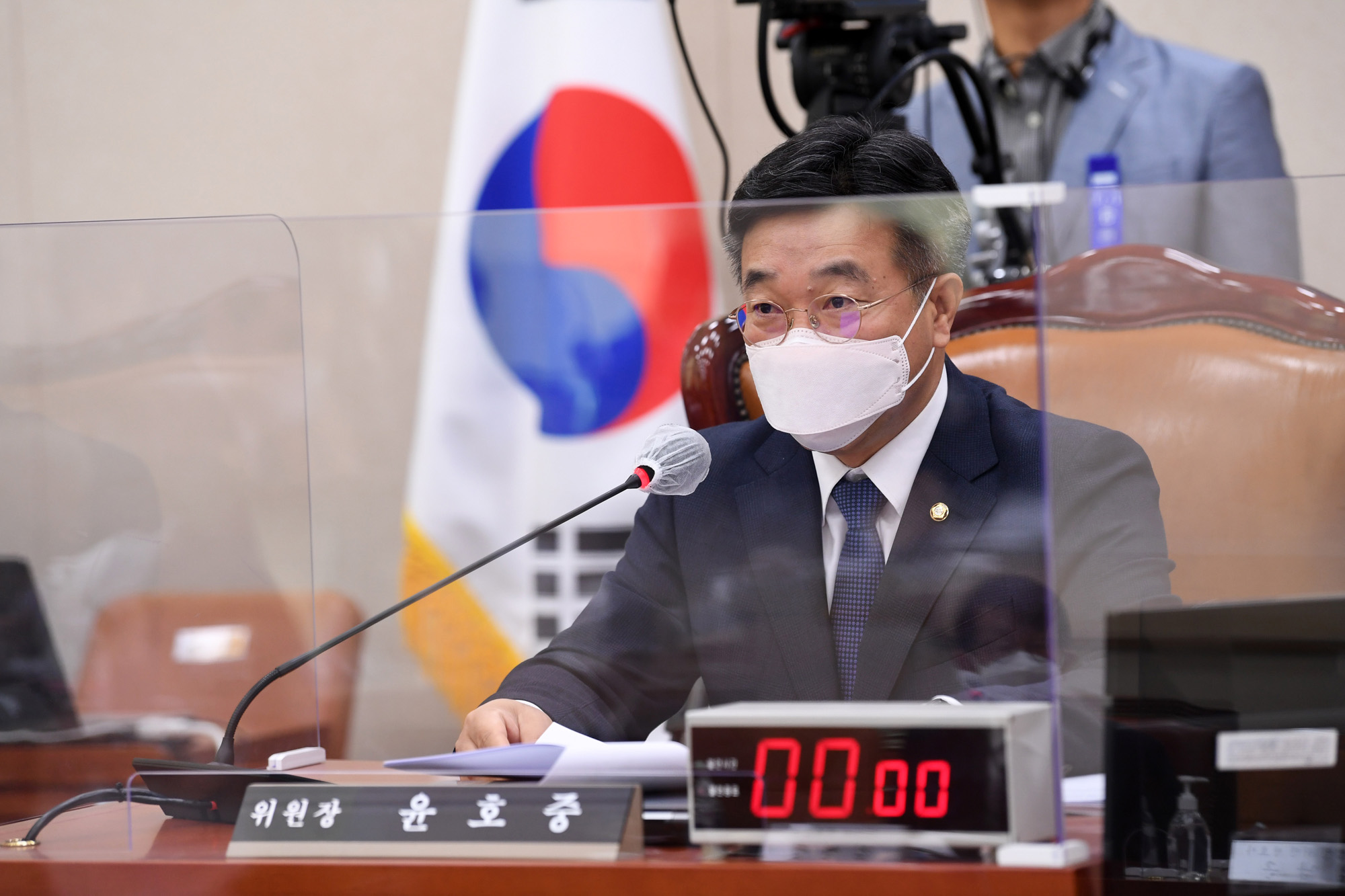 정치;국회;법제사법위원회;윤호중 법사위원장