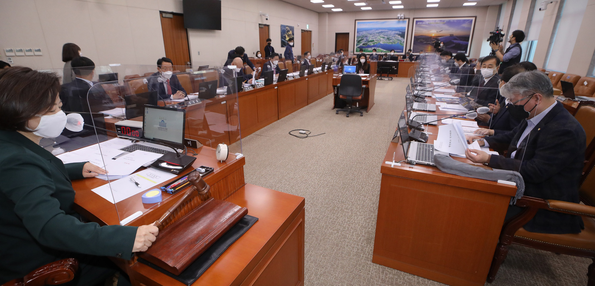 정치;국회;국토교통위원회;김현미 장관;국토교통부장관