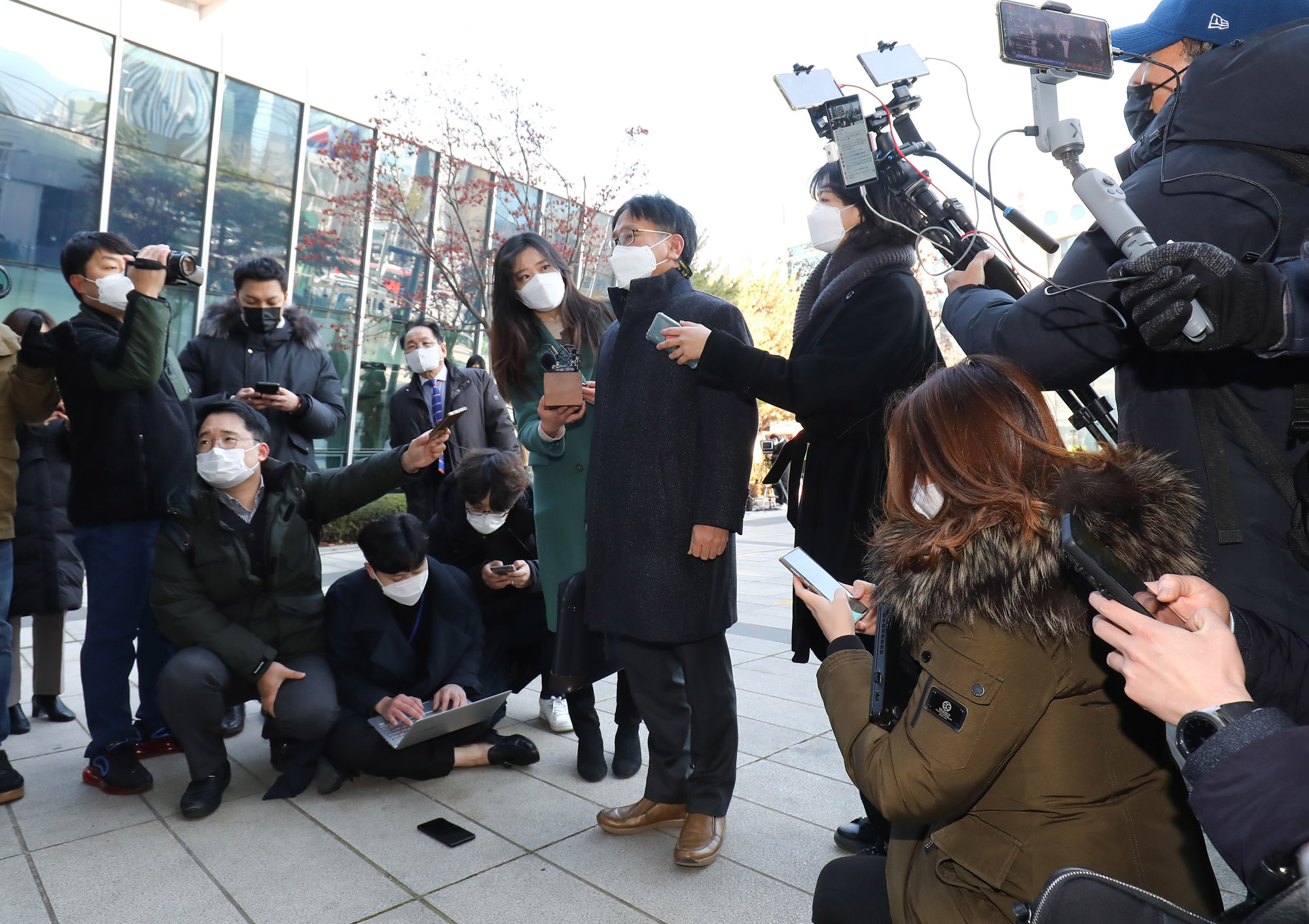 정치;윤석열;윤석열행정법원;서울행정법원;윤석열추미애;윤석열직무배제