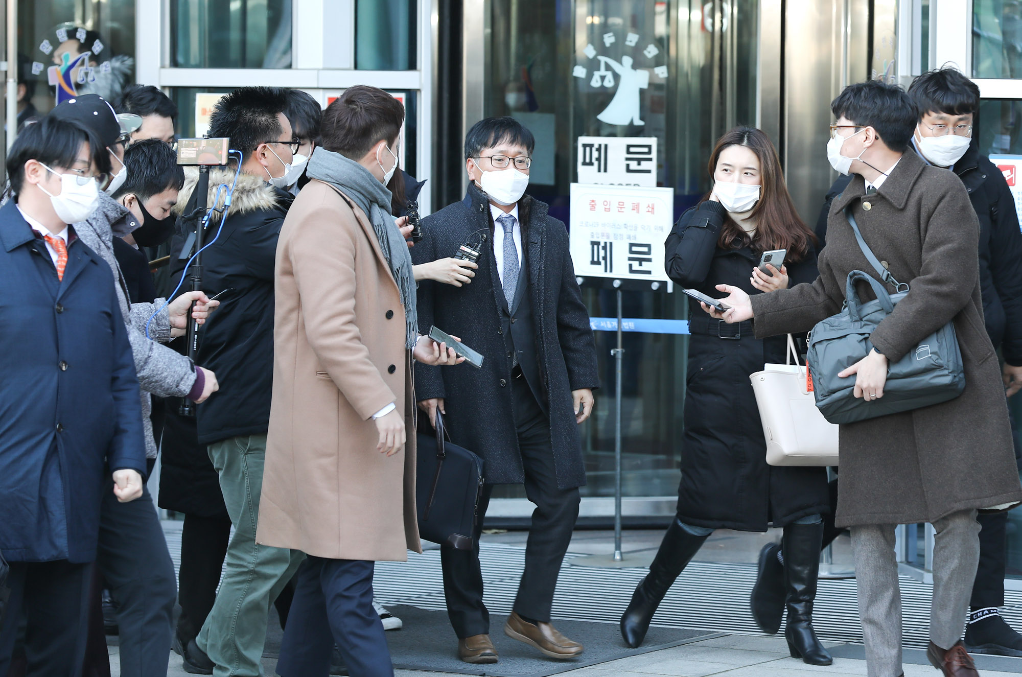 정치;윤석열;윤석열행정법원;서울행정법원;윤석열추미애;윤석열직무배제