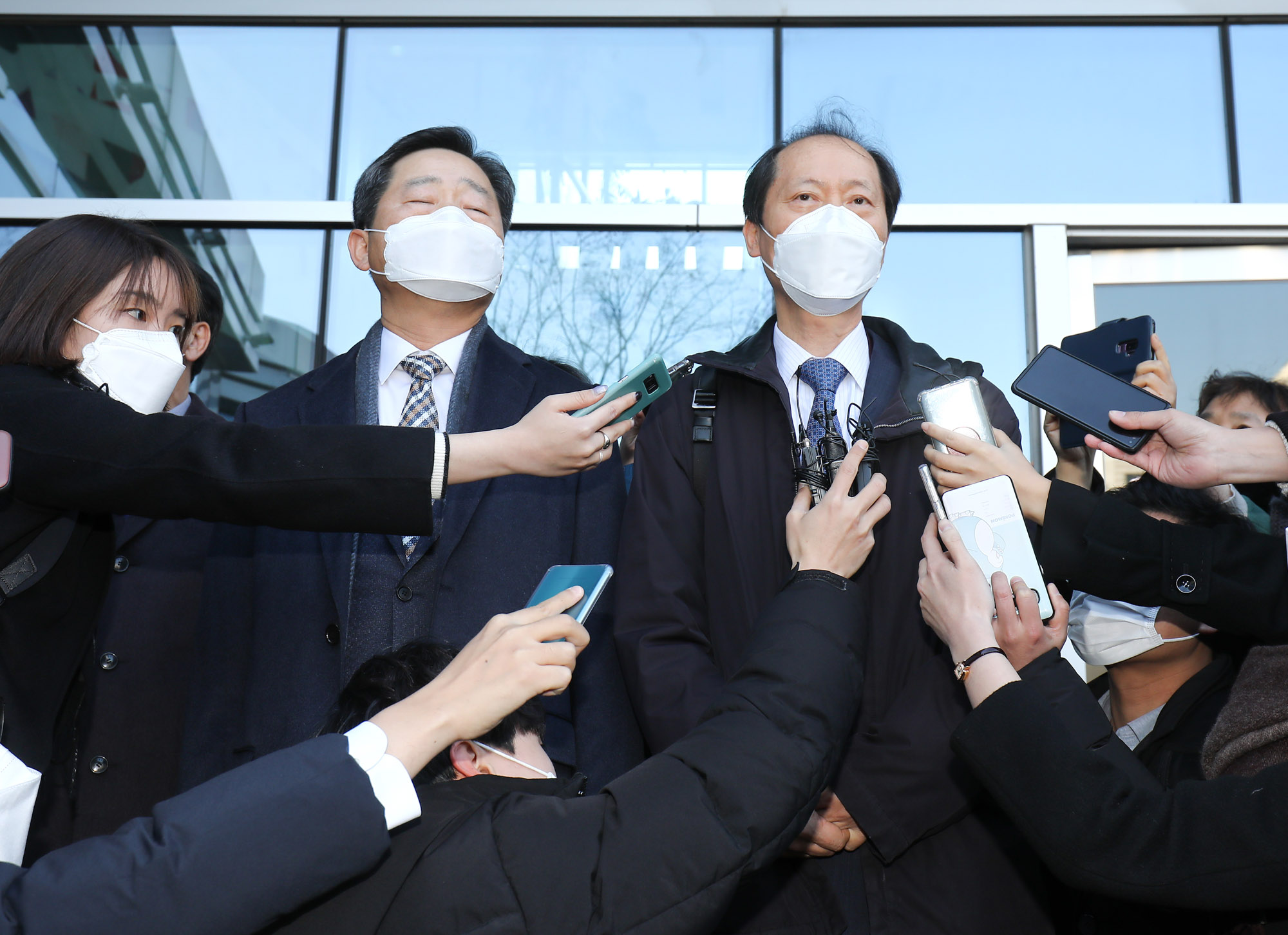 정치;윤석열;윤석열행정법원;서울행정법원;윤석열추미애;윤석열직무배제