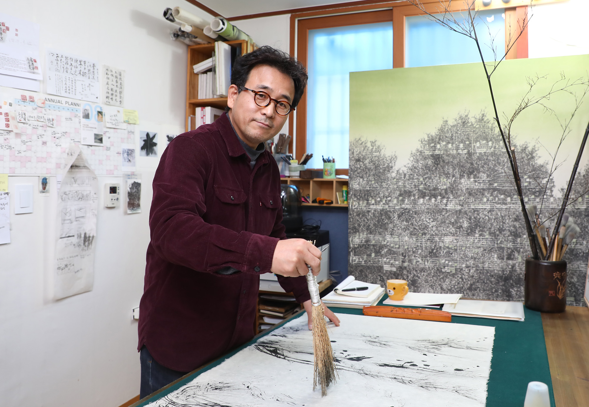 한국미술응원프로젝트;화가의방;최순녕;최순영;최순녕작가;수묵화;화가