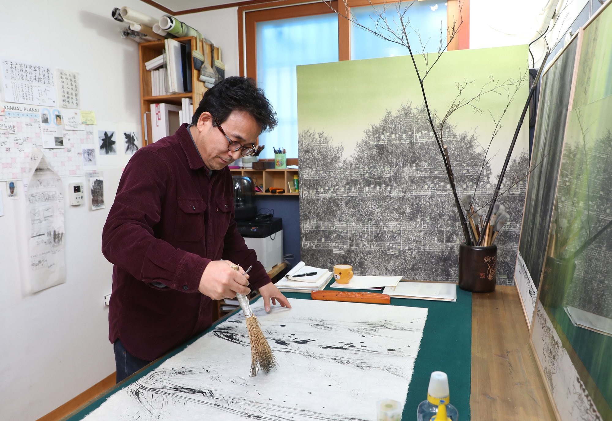 한국미술응원프로젝트;화가의방;최순녕;최순영;최순녕작가;수묵화;화가