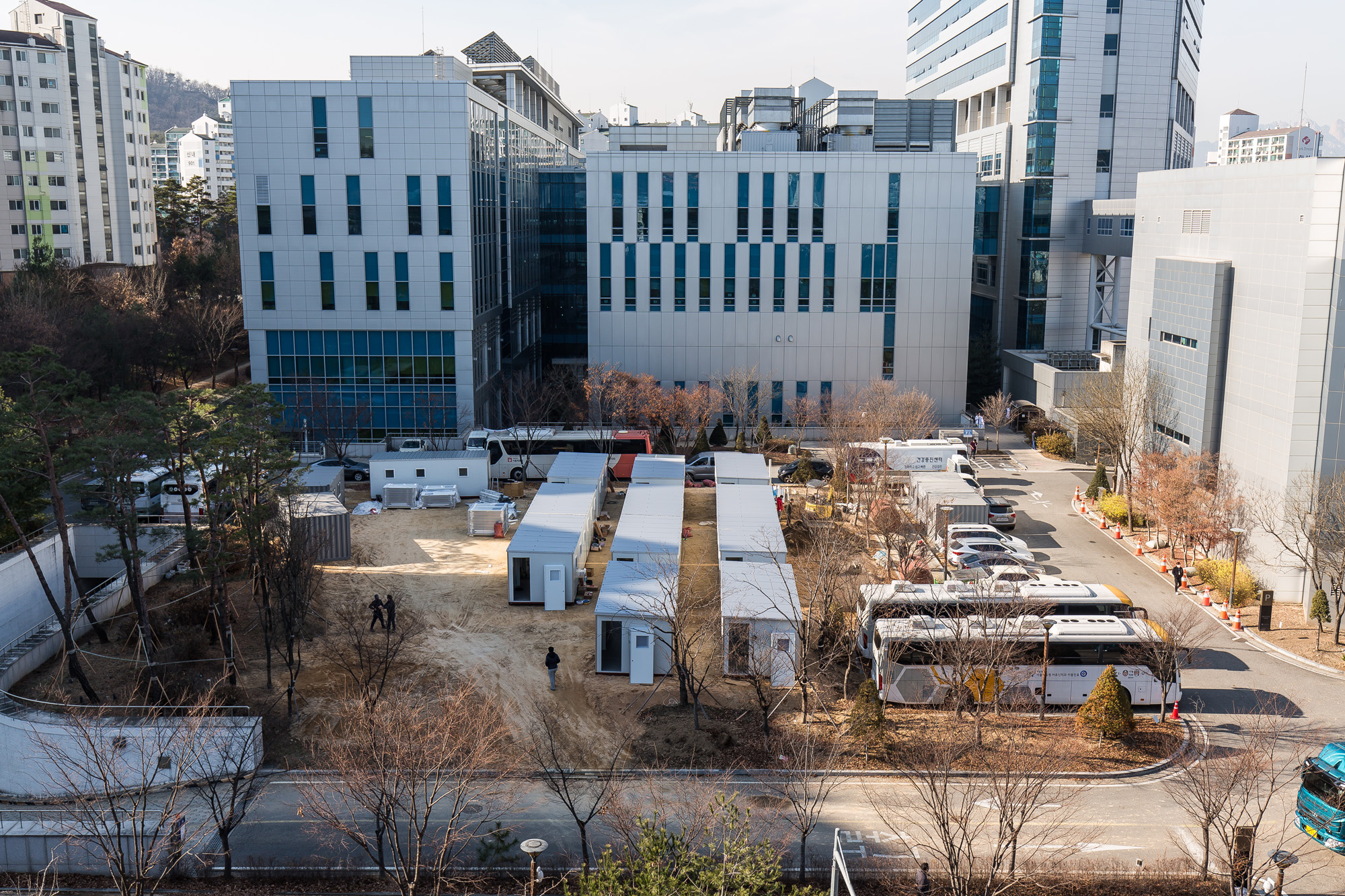 사회;세태;전염병;판데믹;코로나19;신종코로나바이러스감염증;서울의료원;컨테이너임시병상;코로나확진자병상