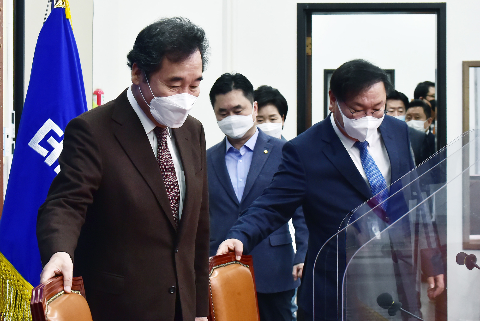 정치;정당;더불어민주당;민주당;최고위원회의;최고위회의