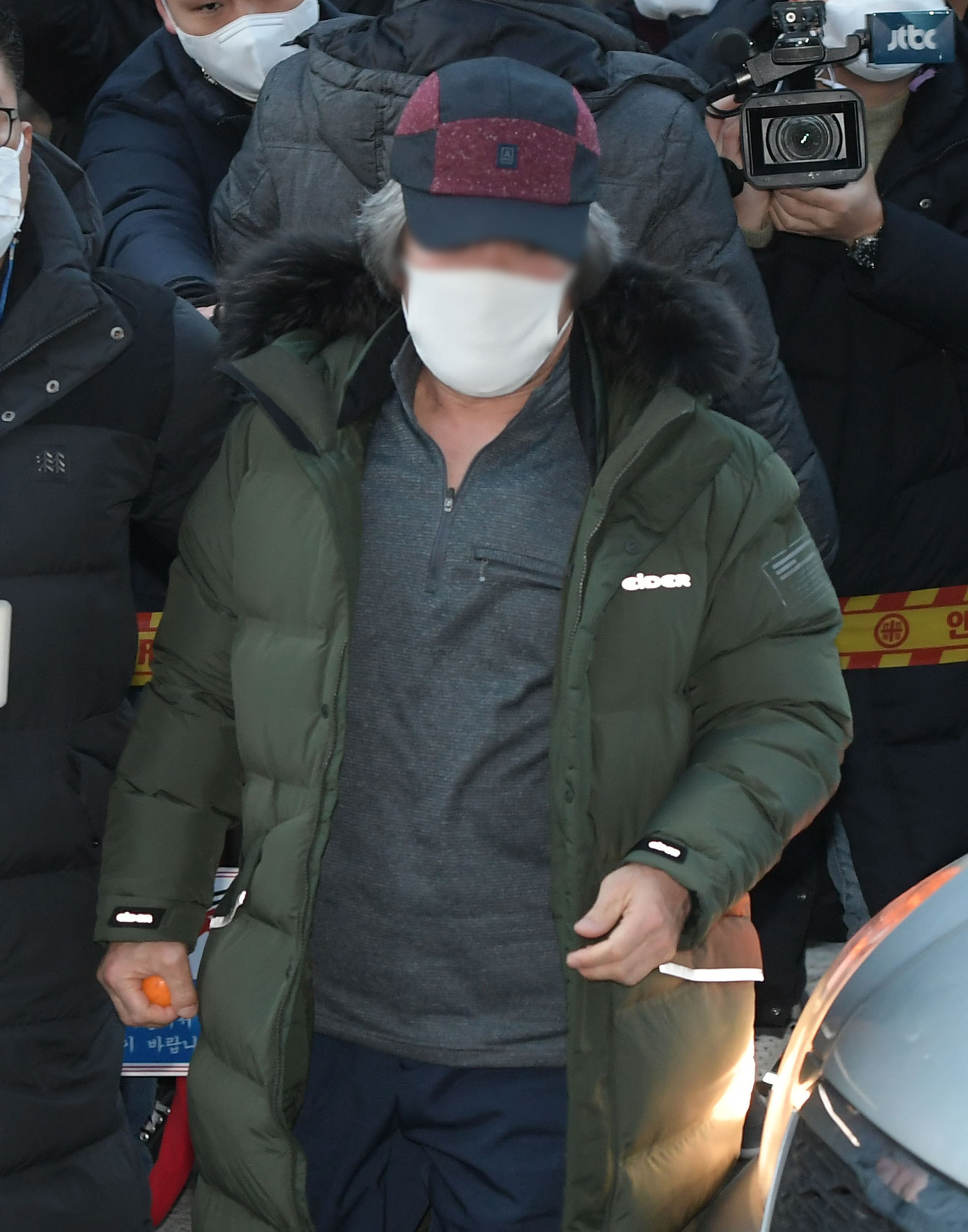 사회;인물;조두순;보호관찰;출소