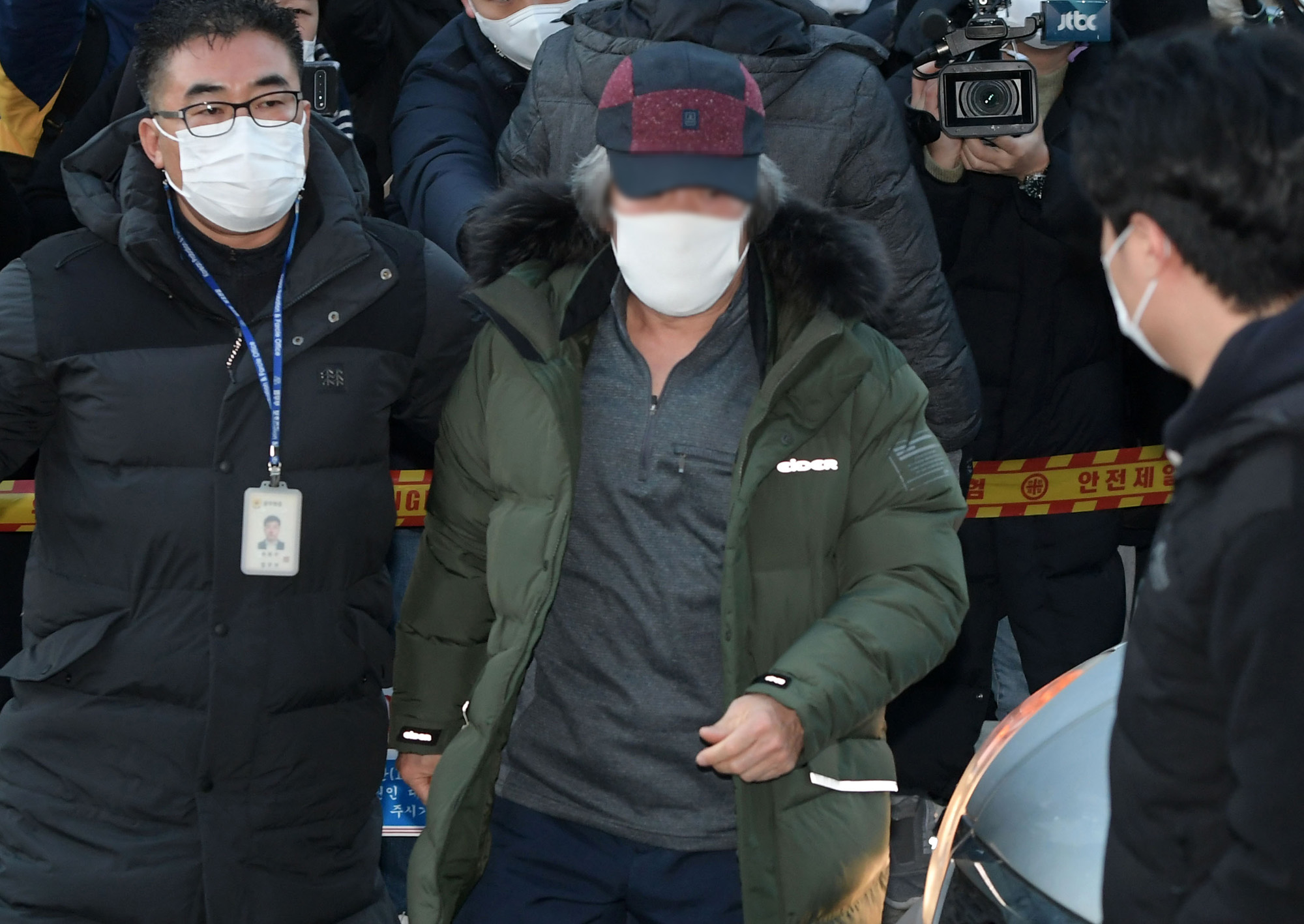 사회;인물;조두순;보호관찰;출소