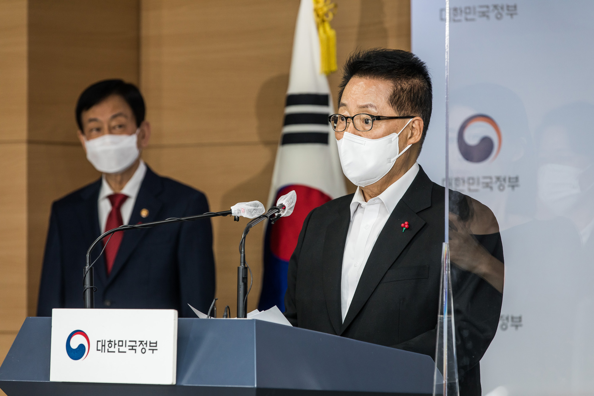 정부;문재인정부;권력기관개혁;국정원;법무부;행정안전부;박지원;추미애;진영;권력기관개혁브리핑