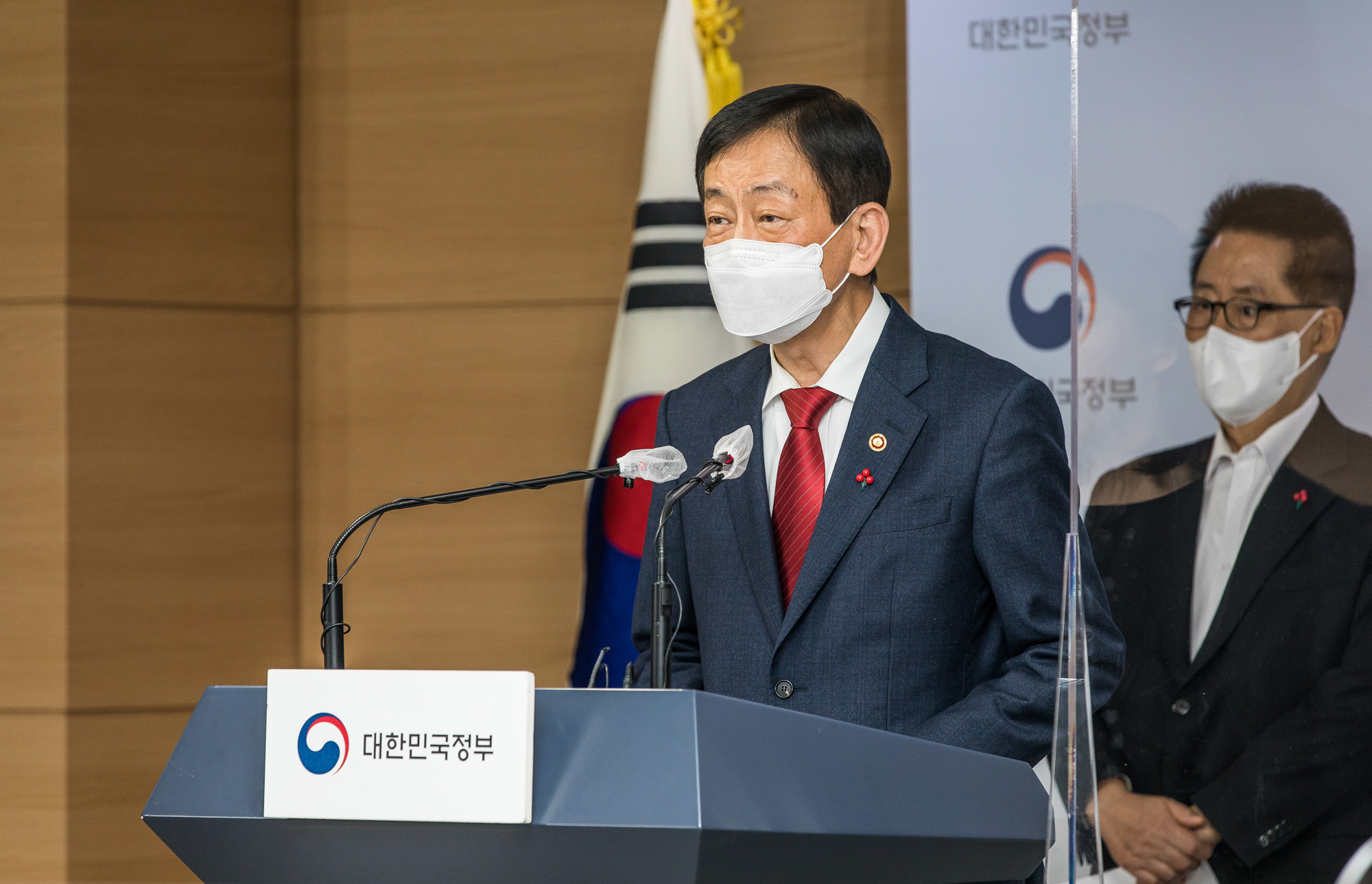 정부;문재인정부;권력기관개혁;국정원;법무부;행정안전부;박지원;추미애;진영;권력기관개혁브리핑