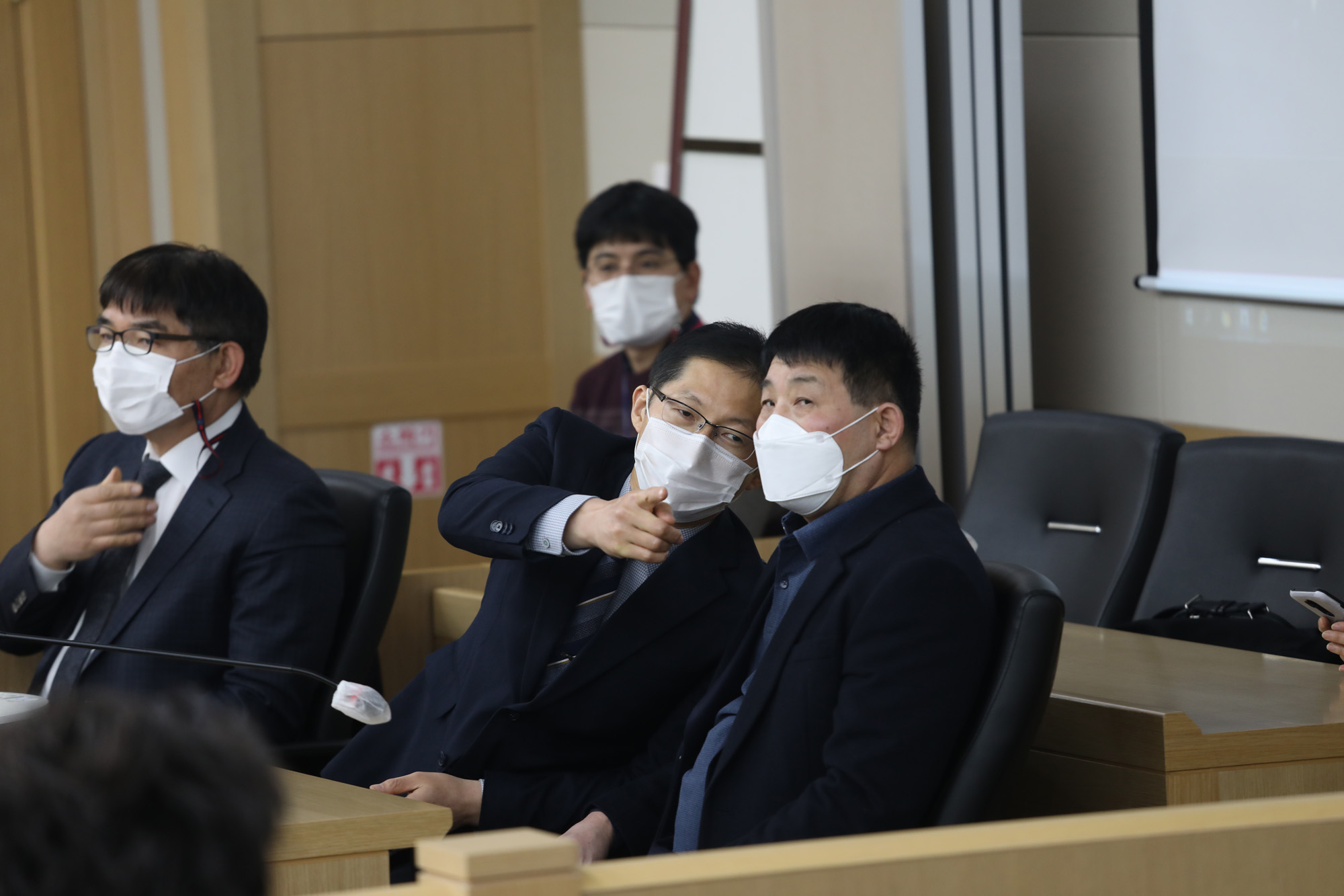 사회;화성연쇄살인;이춘재;윤성여;재심;무죄