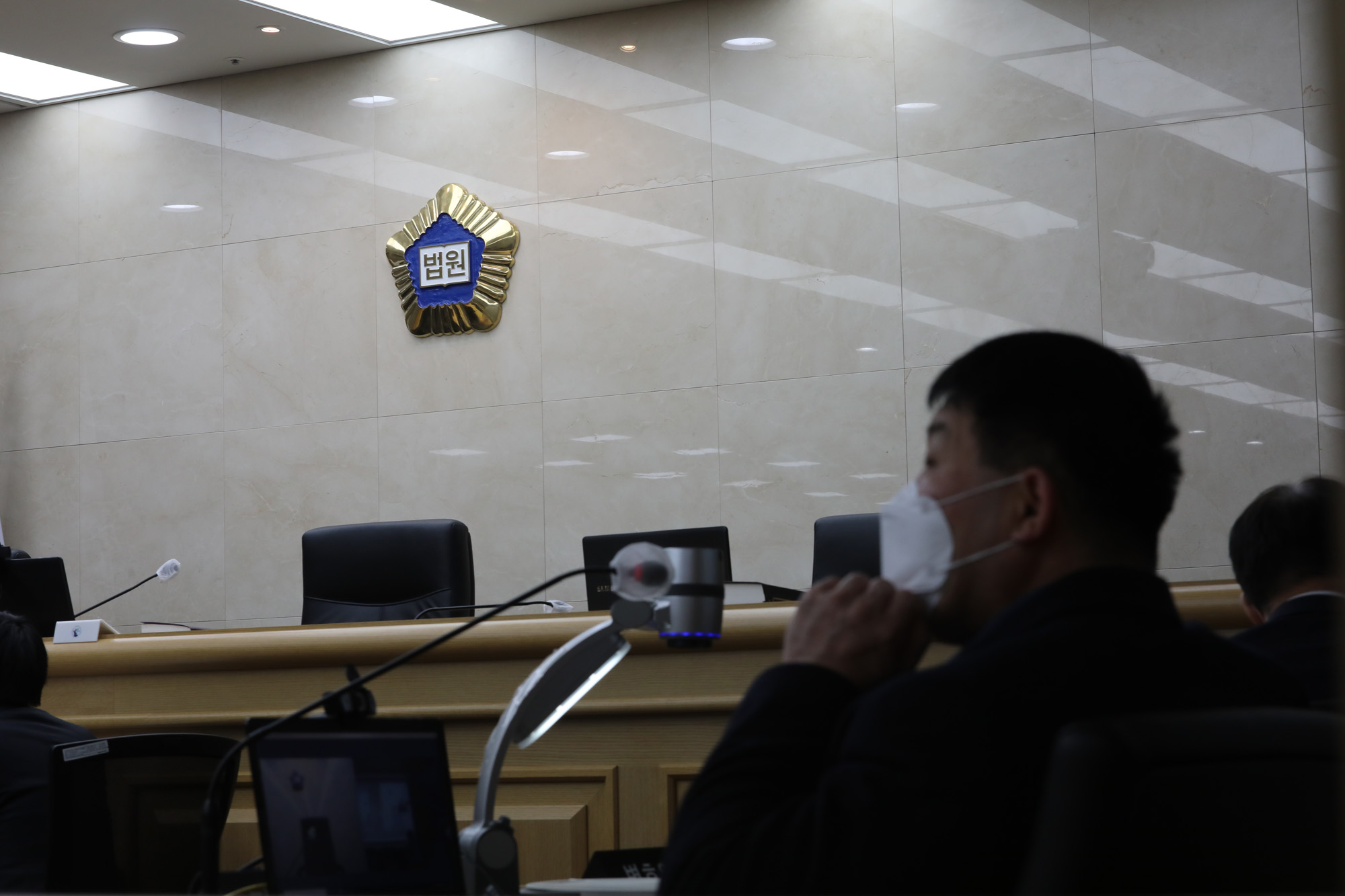 사회;화성연쇄살인;이춘재;윤성여;재심;무죄