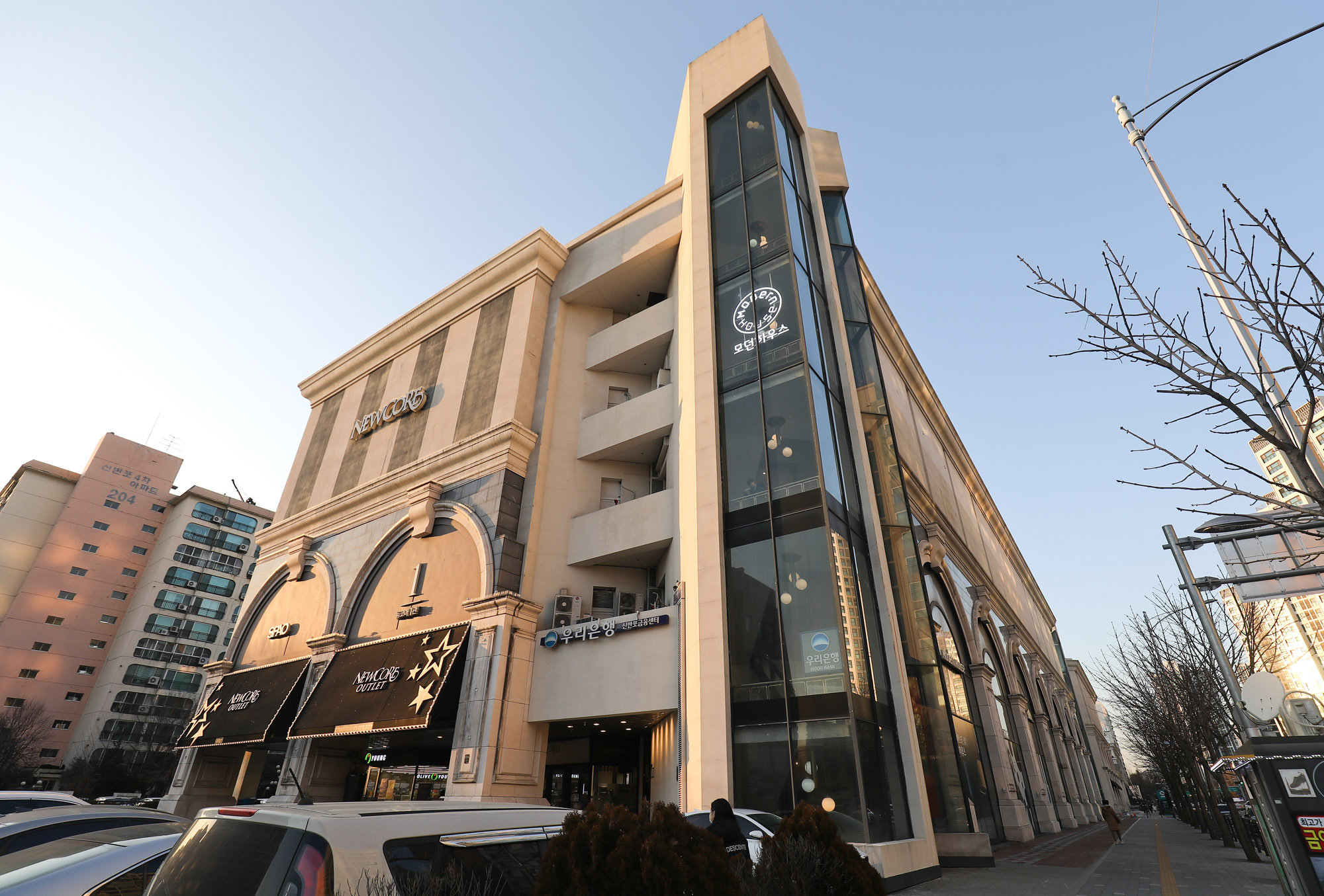 이랜드리테일;nc백화점;뉴코아아울렛;이랜드;뉴코아