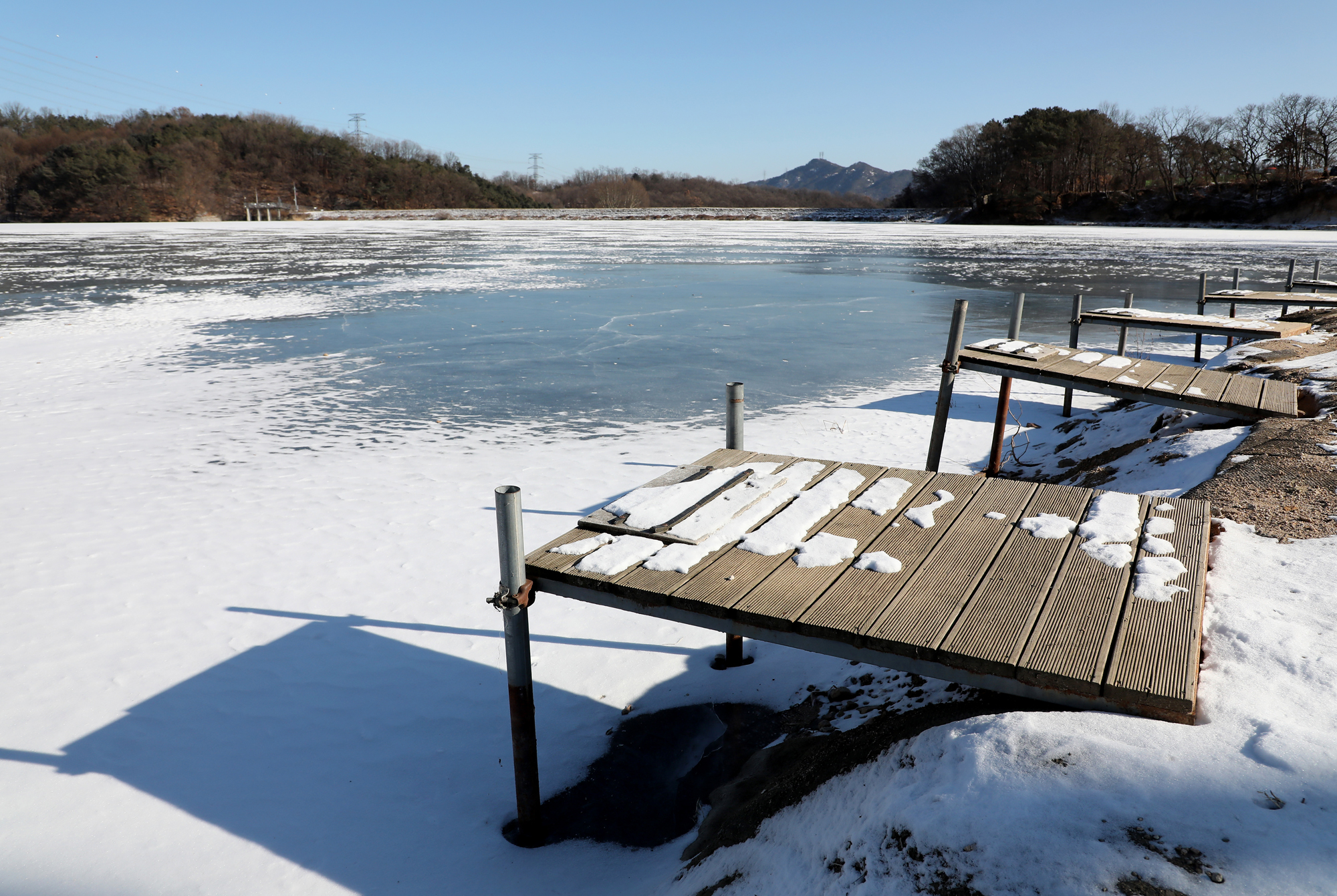 한파 겨울 최강한파 남오저수지 낚시터