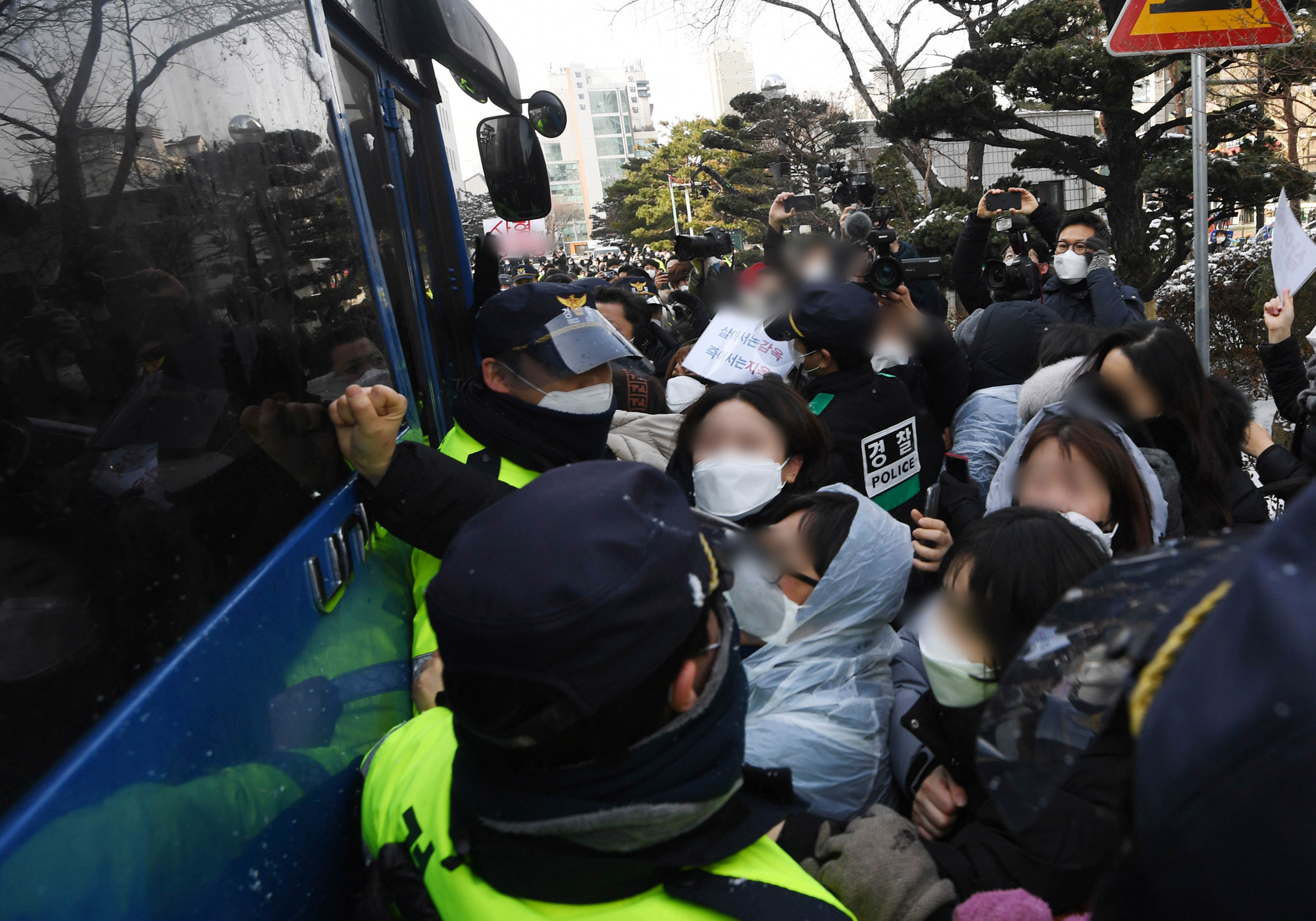 정인이사건;아동학대;정인이;정인이양부모;정인이양모;정인이양부;정인이재판;정인이;정인아미안해