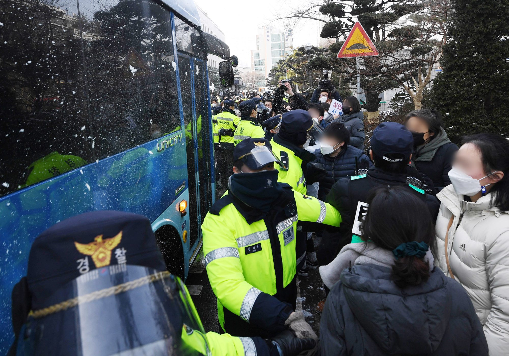 정인이사건;아동학대;정인이;정인이양부모;정인이양모;정인이양부;정인이재판;정인이;정인아미안해