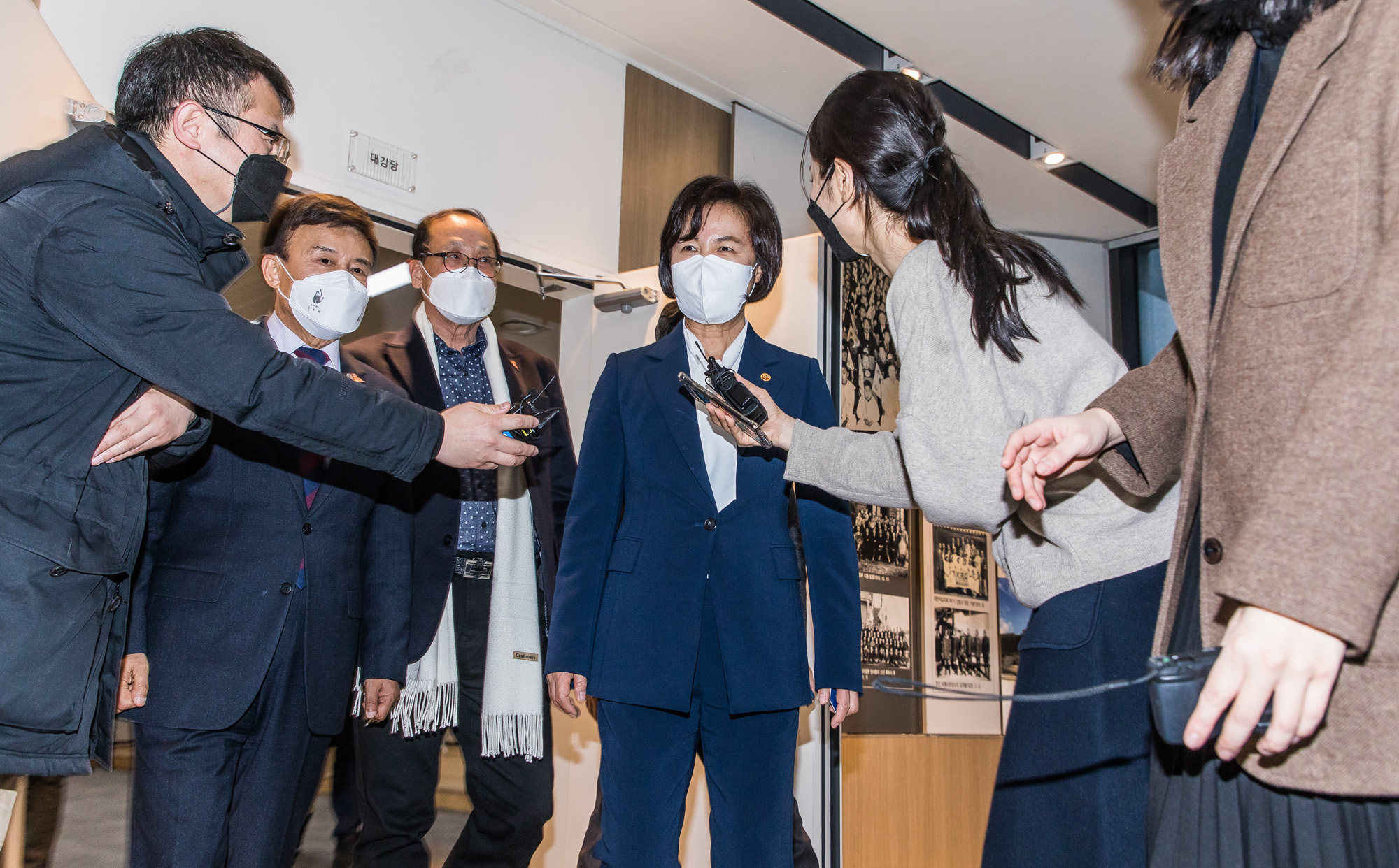 정치;인물;추미애;법무부장관;추미애장관;광복회;독립운동가최재형상시상식;김원웅;광복회장