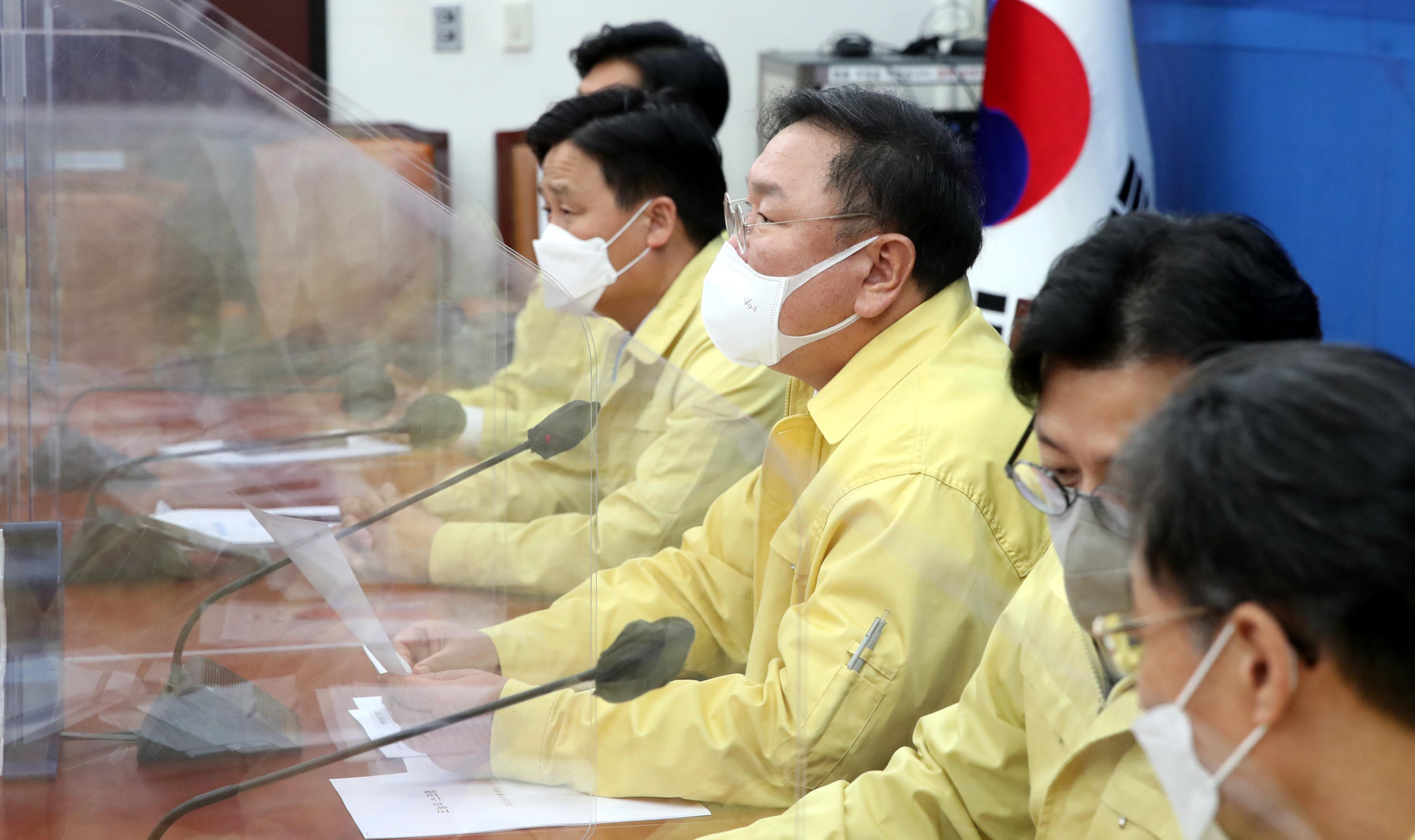 정치;국회;더불어민주당 정책조정회의;김태년 원내대표