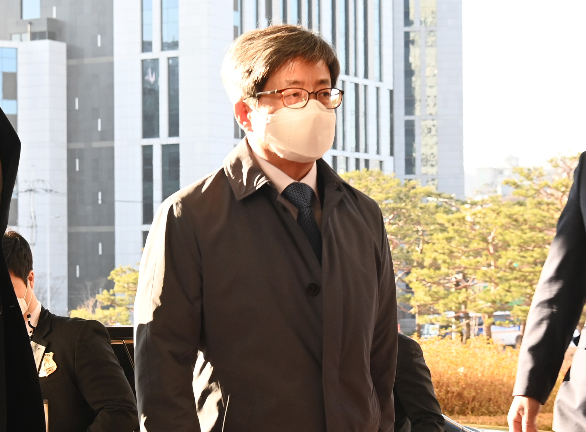 김명수 대법원장 출근