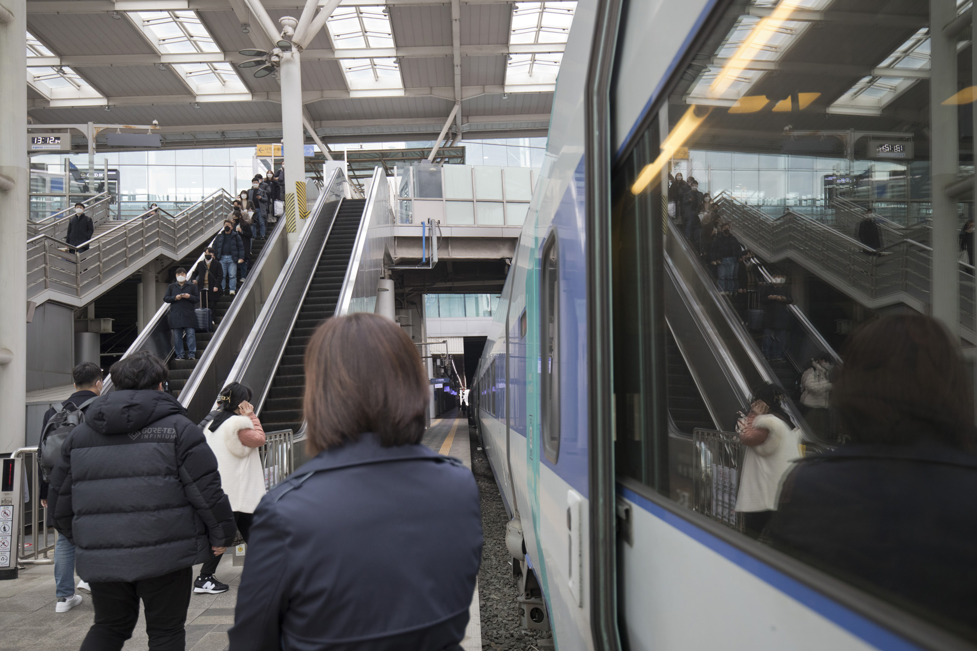 사회;세태;서울역;설명절;귀성객;ktx