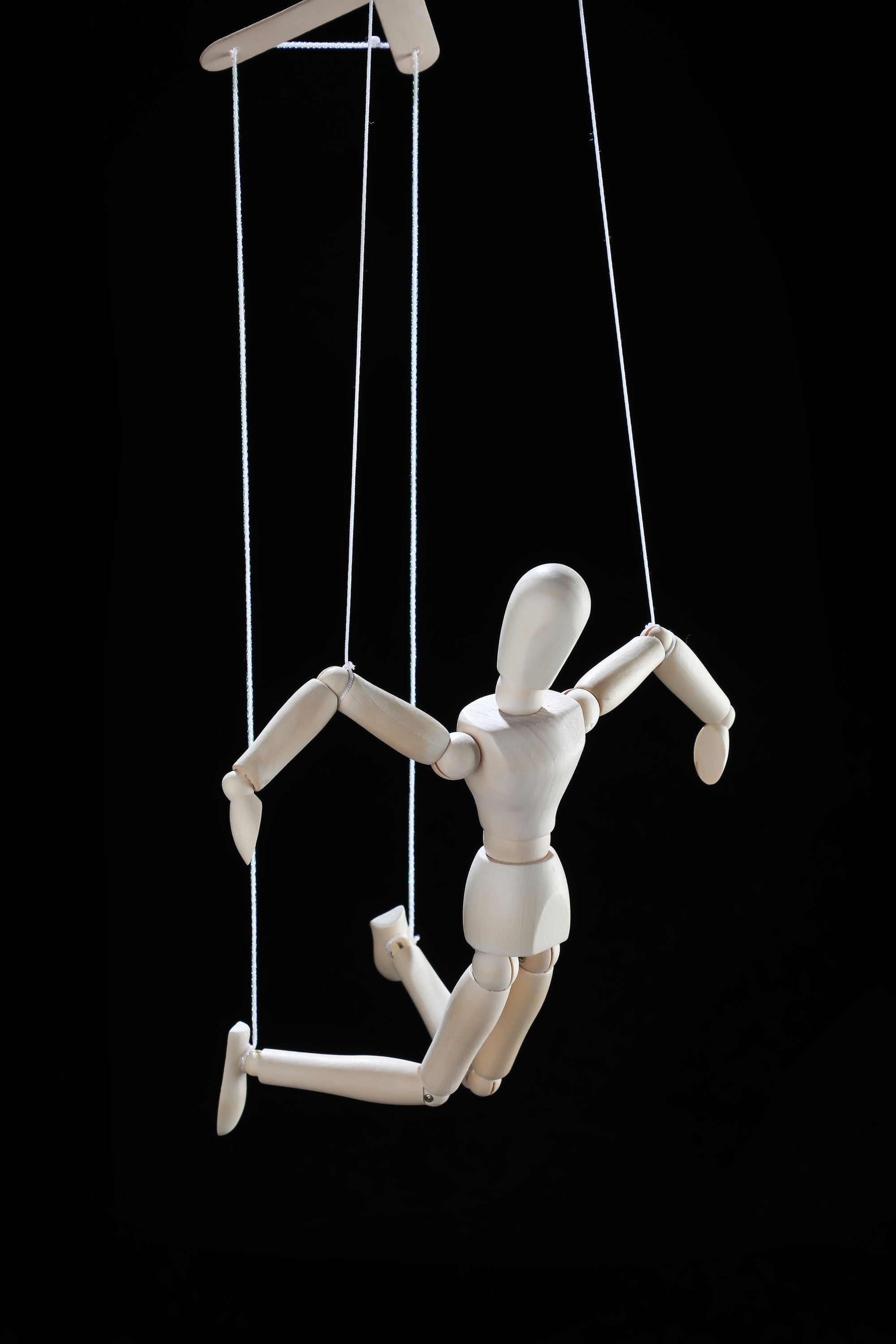 성착취 인형 아동학대 매춘