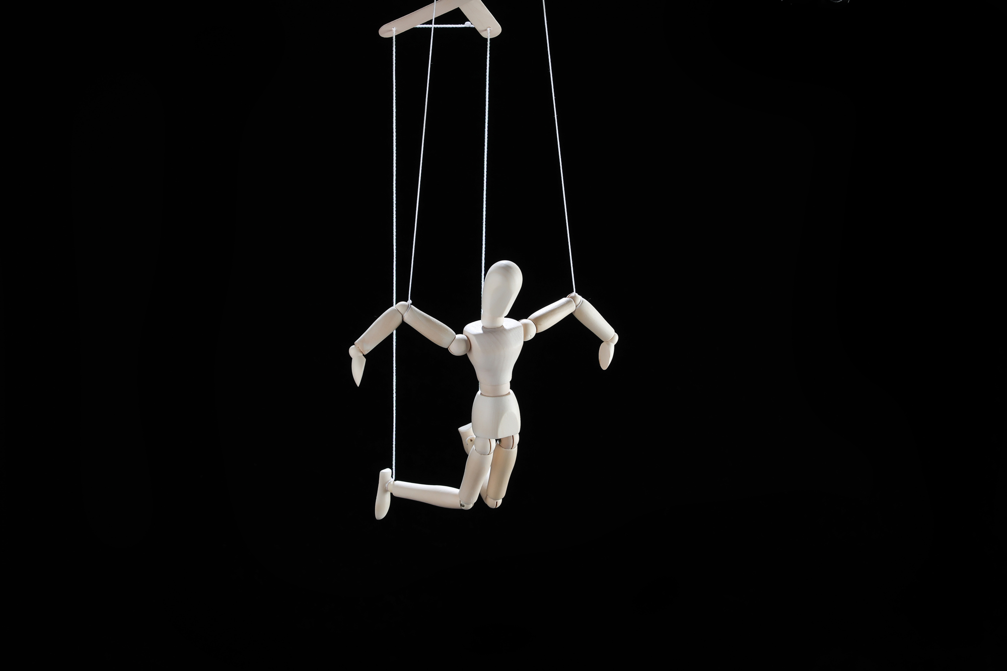 성착취 인형 아동학대 매춘