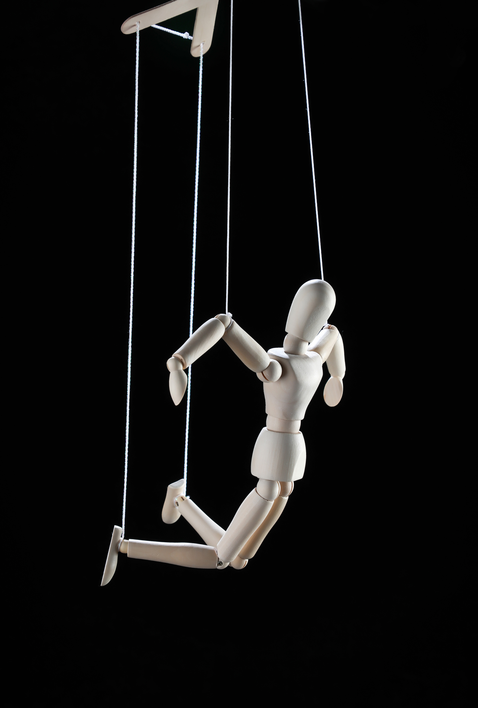 성착취 인형 아동학대 매춘