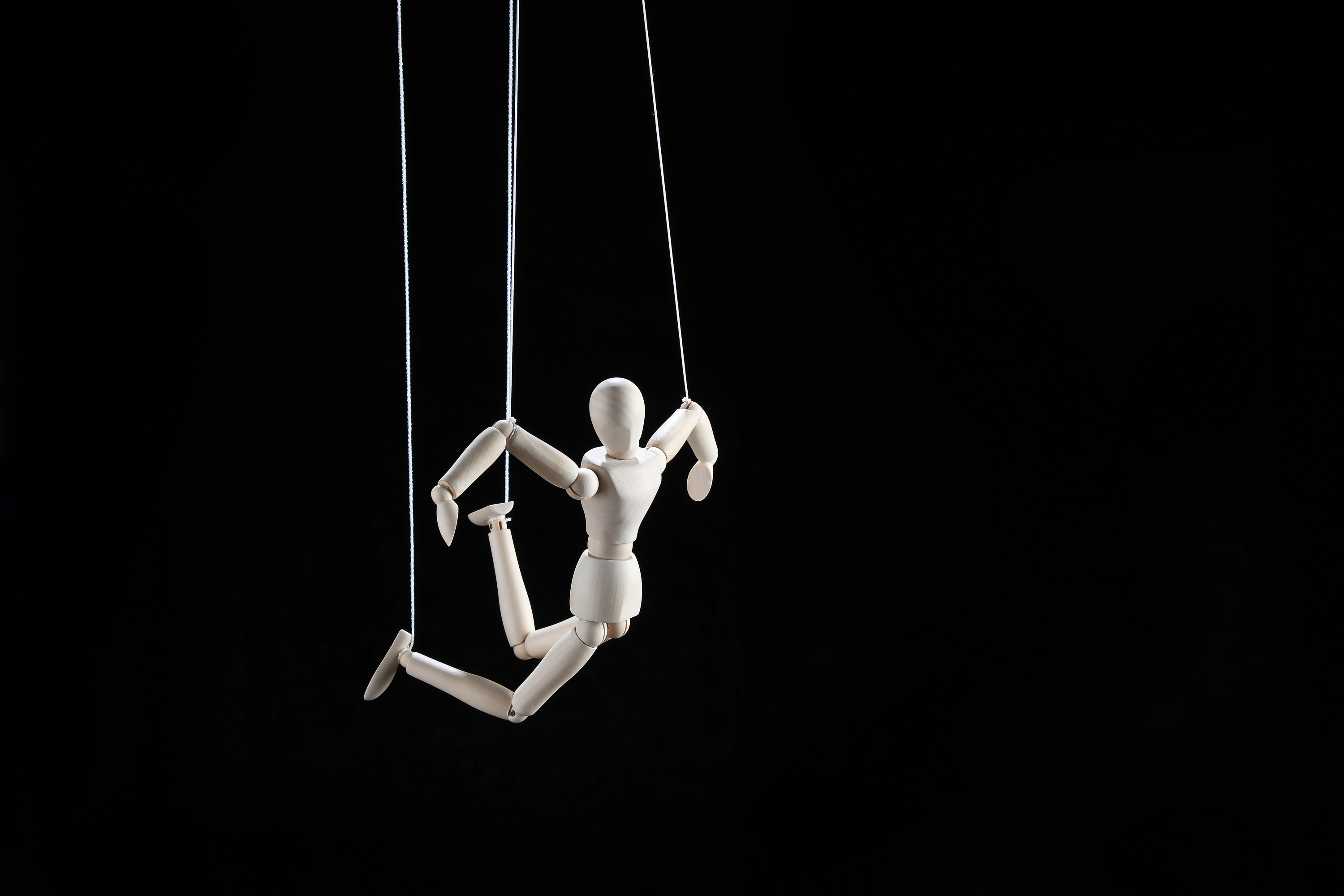 성착취 인형 아동학대 매춘