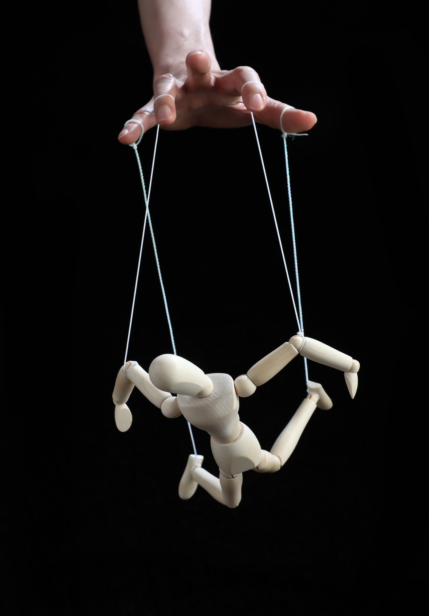 성착취 인형 아동학대 매춘