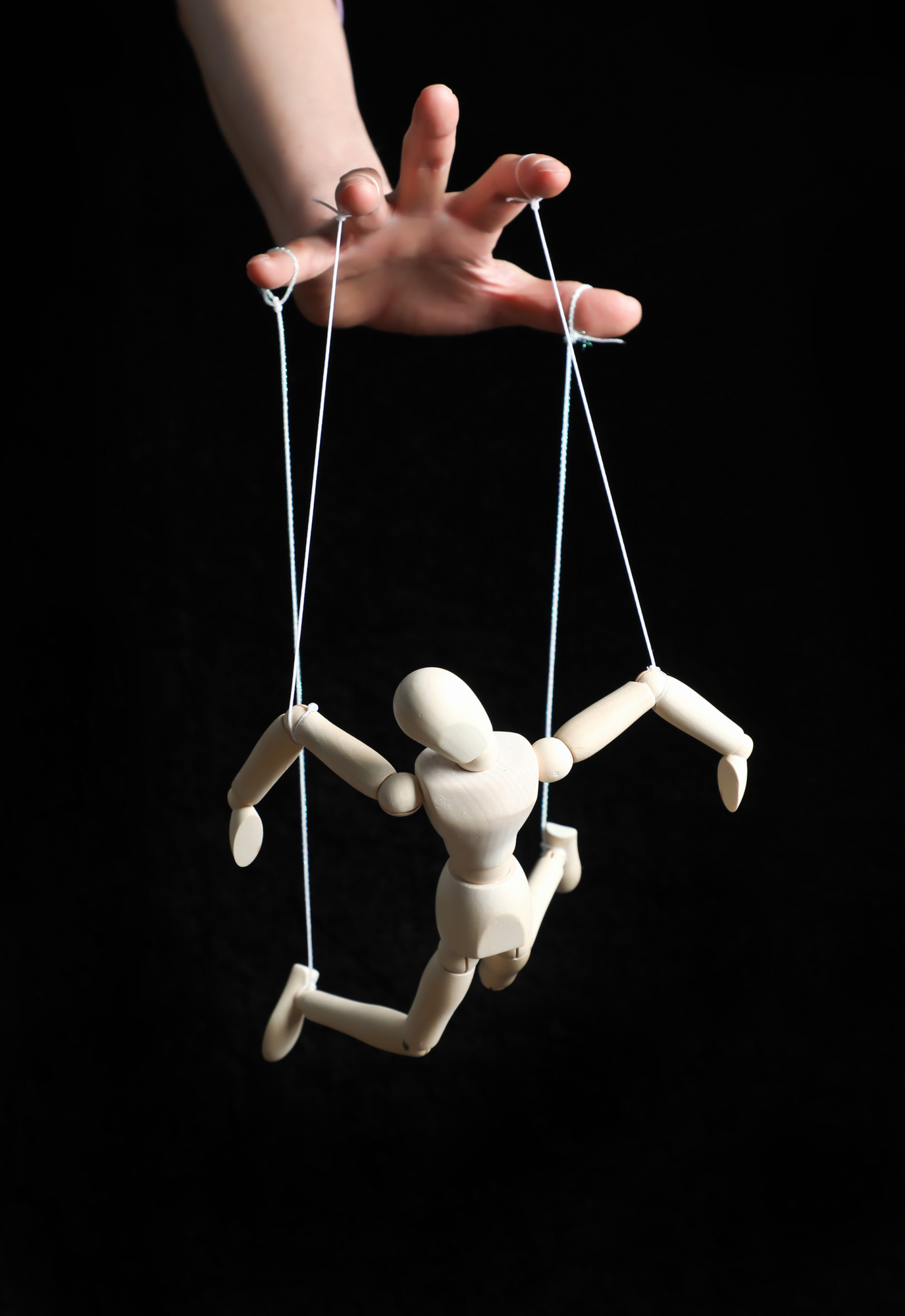 성착취 인형 아동학대 매춘