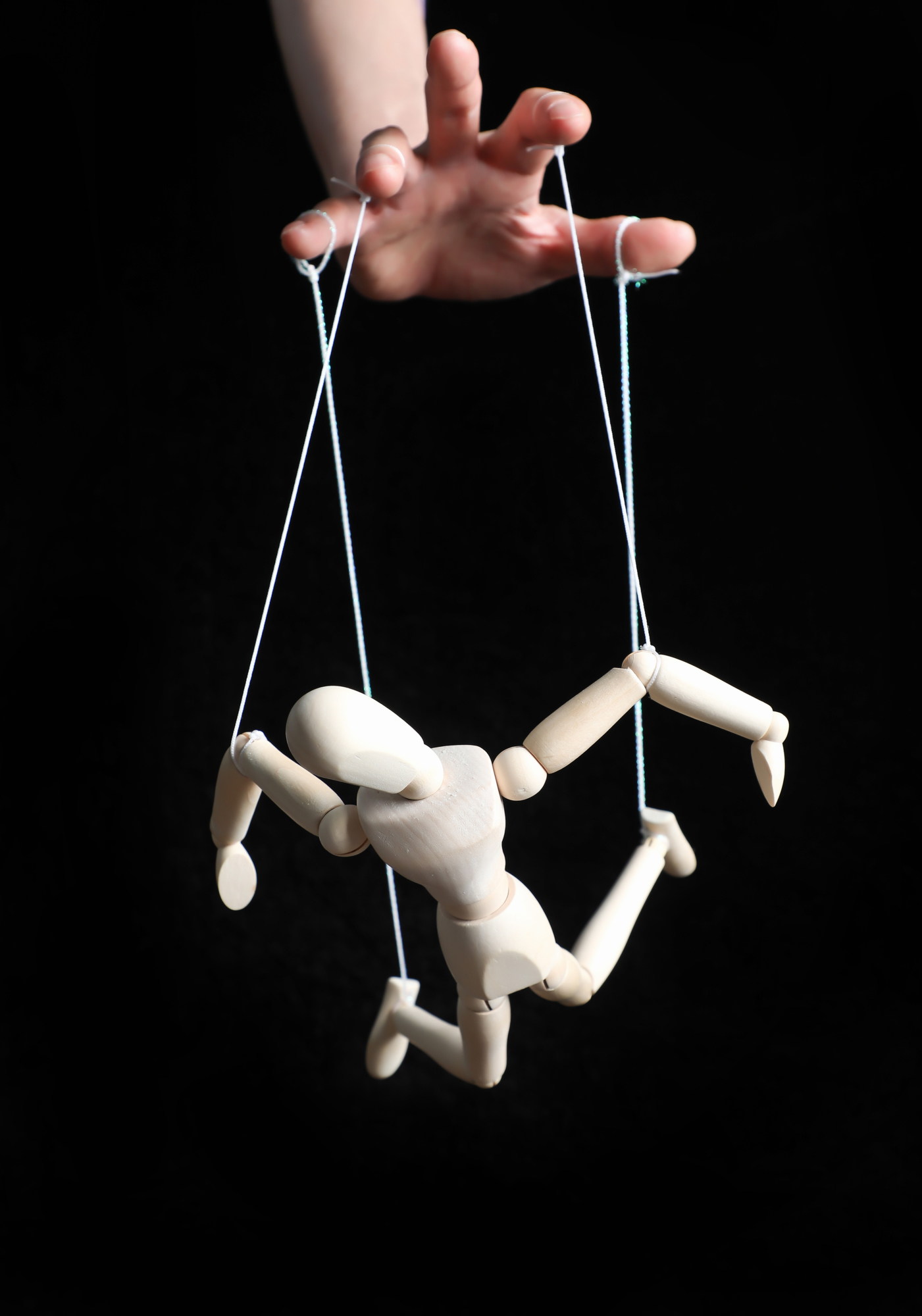 성착취 인형 아동학대 매춘