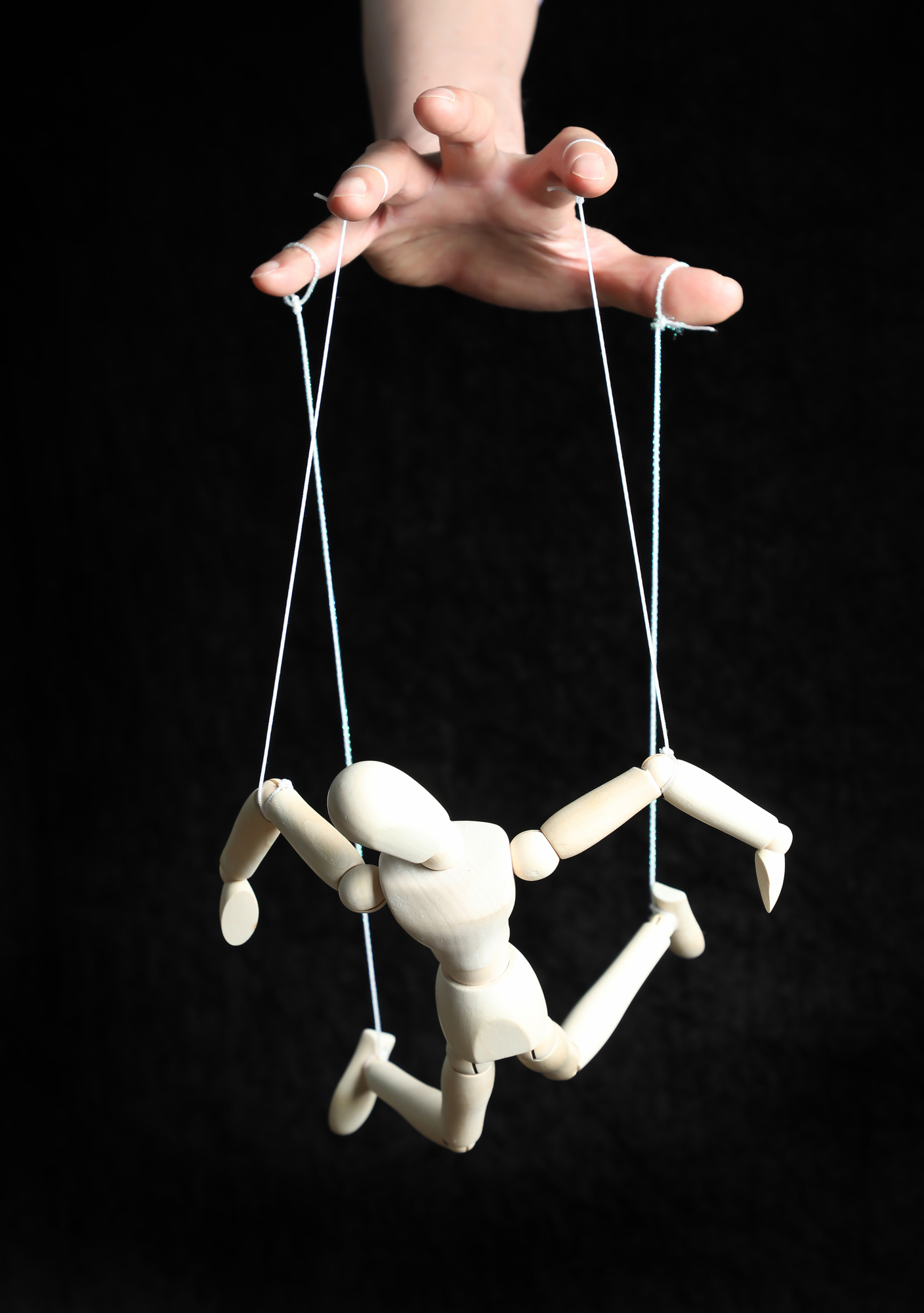 성착취 인형 아동학대 매춘