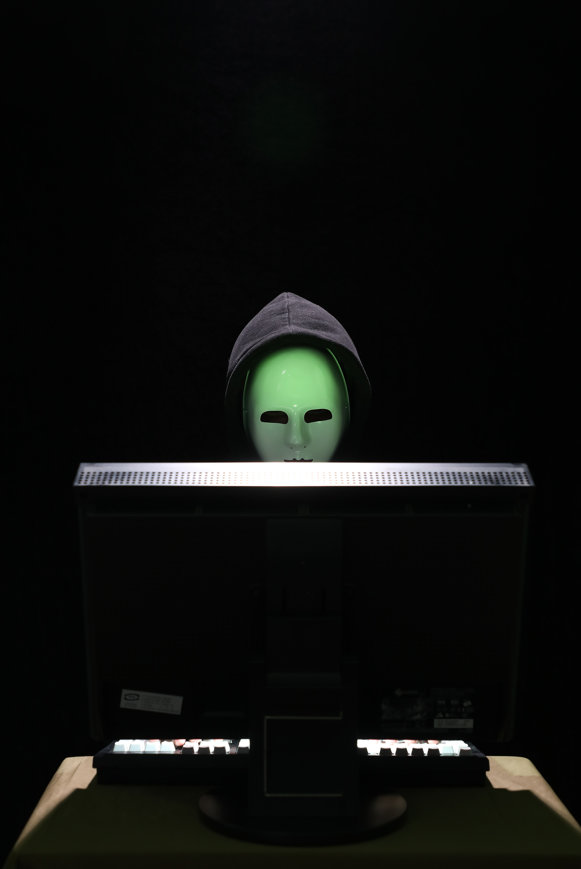 성착취 인형 아동학대 매춘 컴퓨터