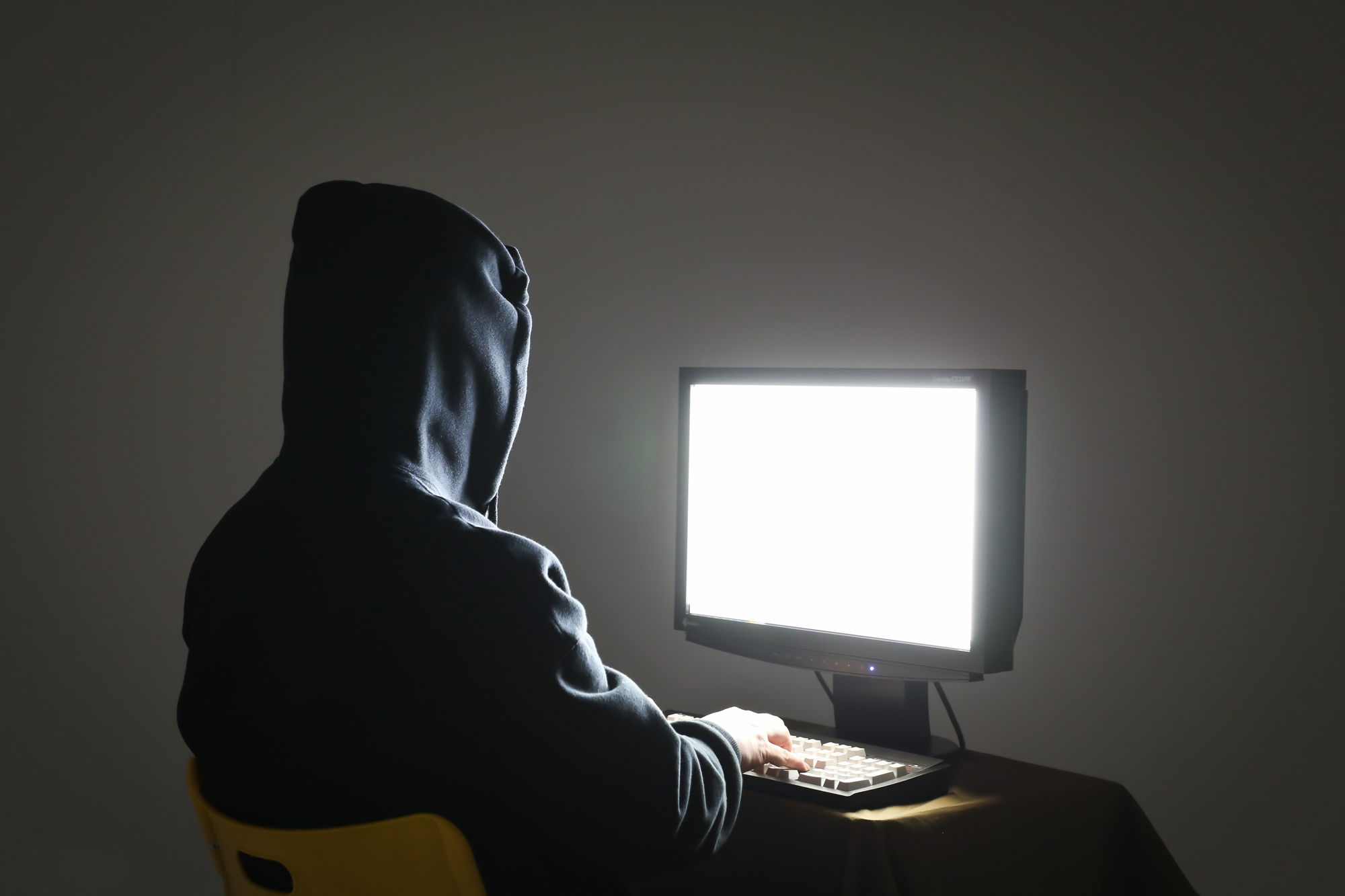 성착취;컴퓨터;아동학대;매춘